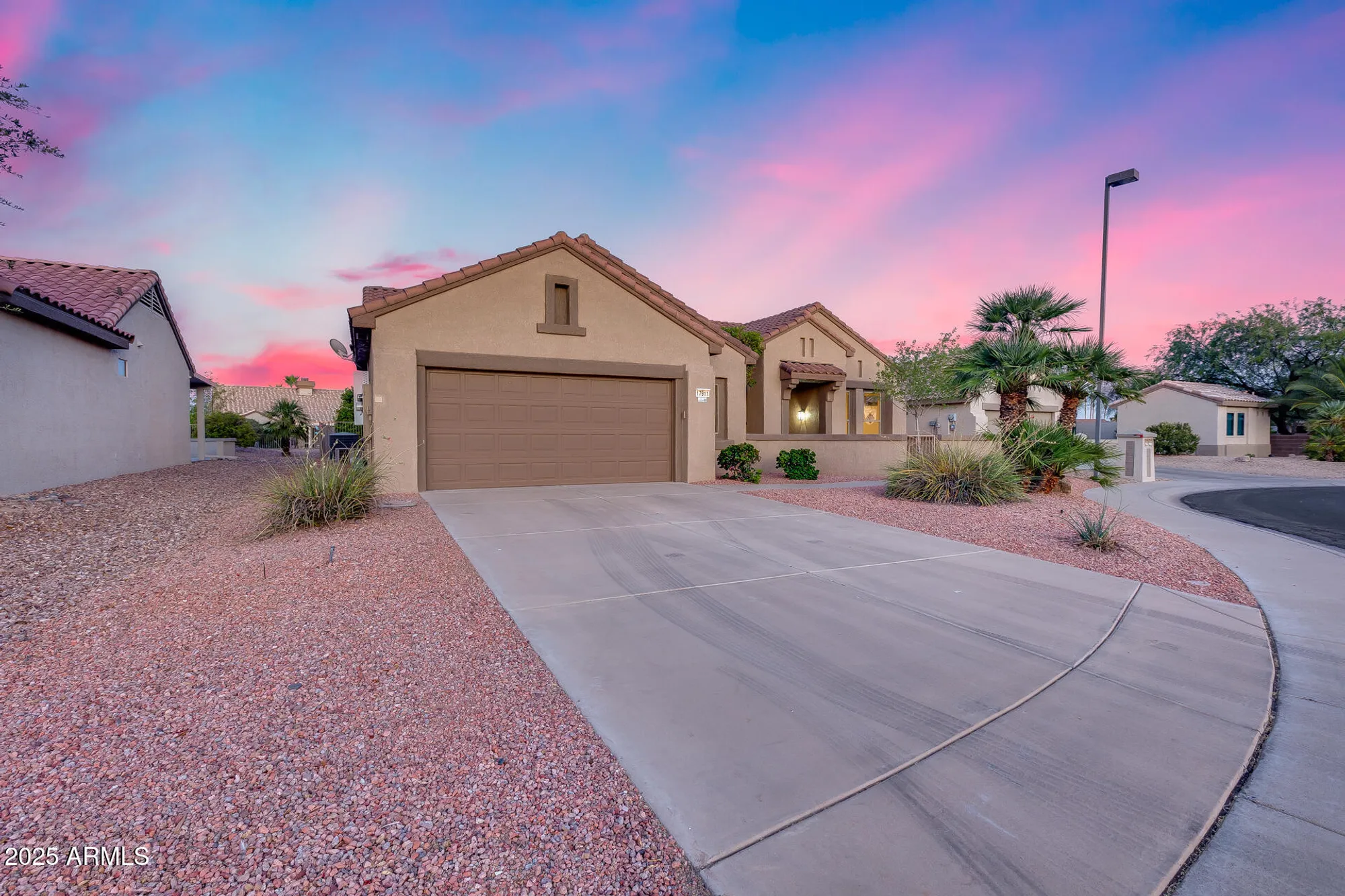 Property Slideshow image 9 of 70 | 17911 n adobe mesa ct, Surprise, AZ, 85374