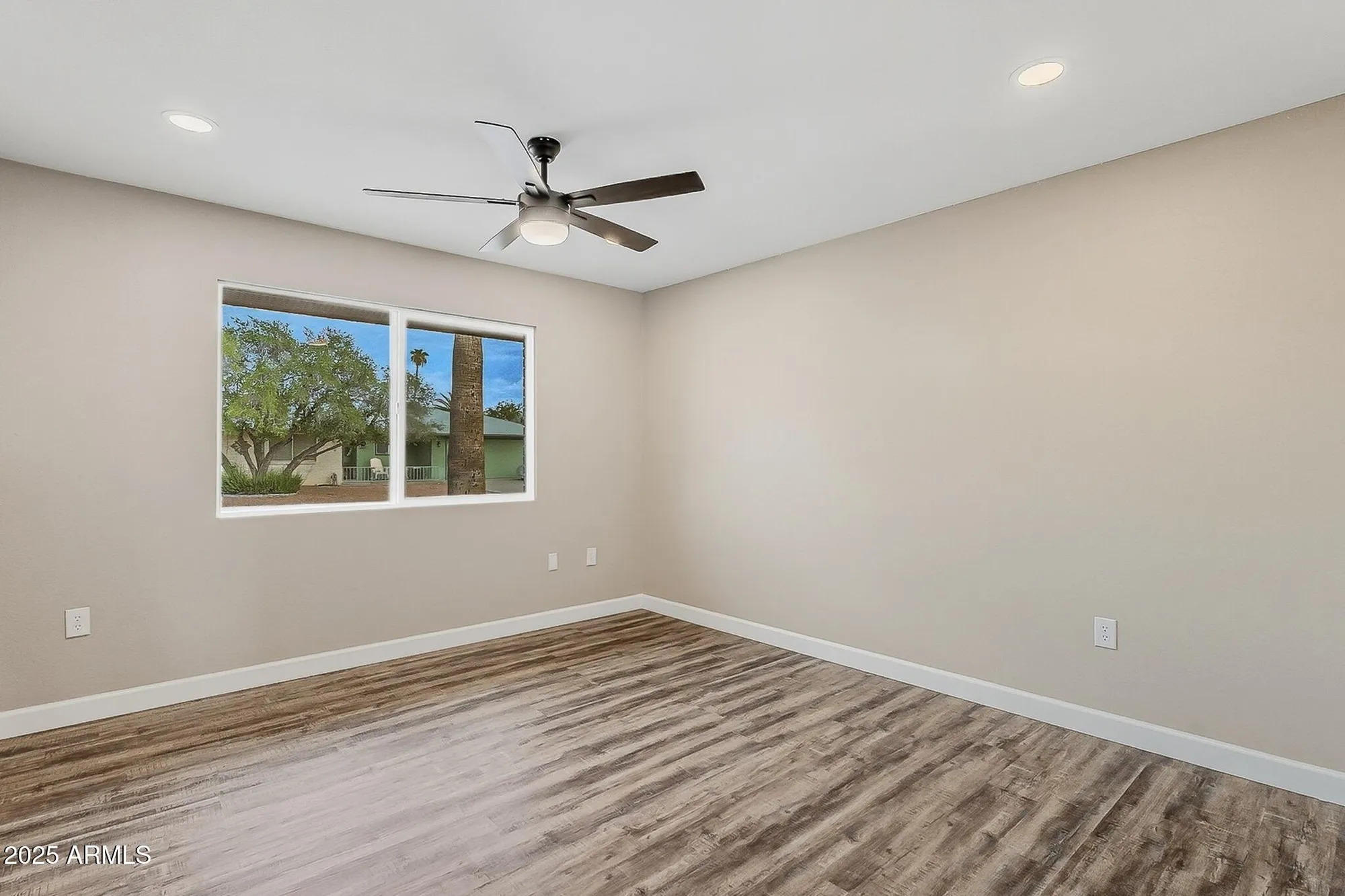 Property Slideshow image 38 of 56 | 16418 n 111th ave, Sun City, AZ, 85351