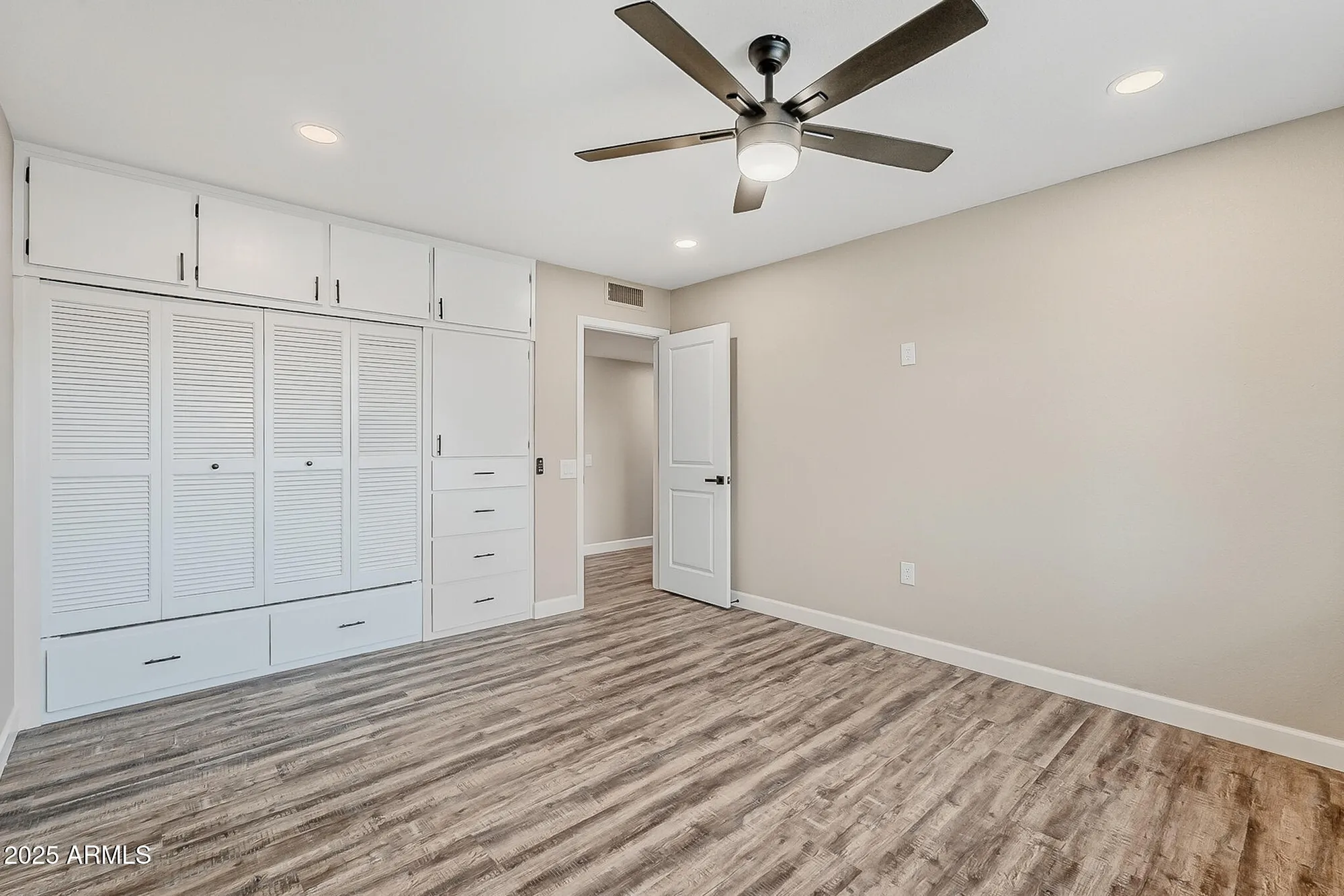 Property Slideshow image 39 of 56 | 16418 n 111th ave, Sun City, AZ, 85351