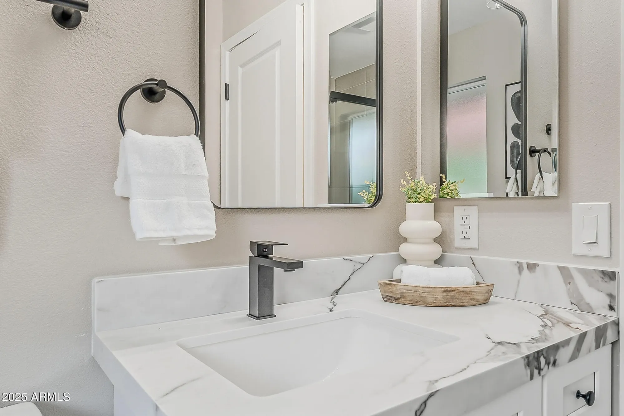 Property Slideshow image 44 of 56 | 16418 n 111th ave, Sun City, AZ, 85351