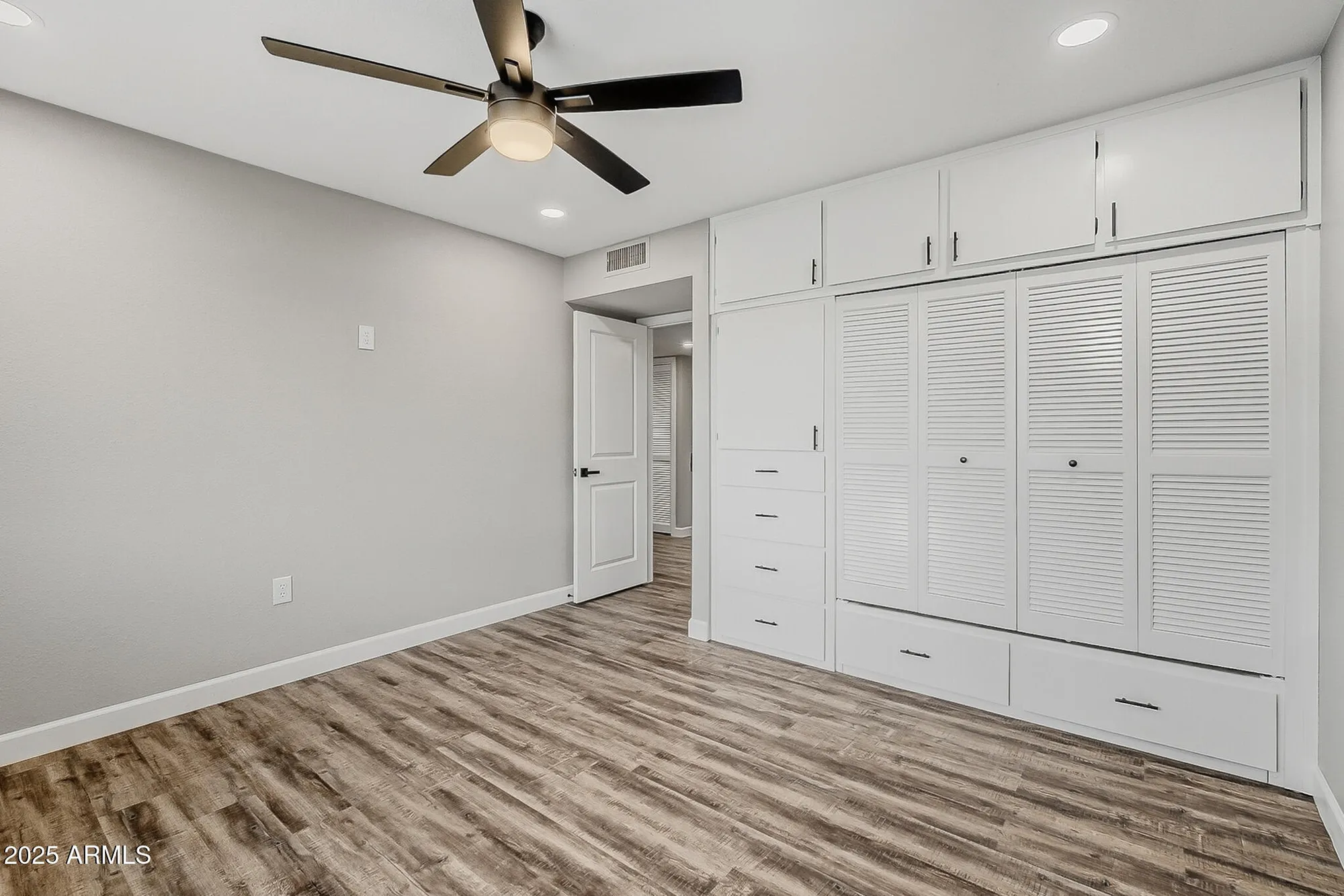 Property Slideshow image 41 of 56 | 16418 n 111th ave, Sun City, AZ, 85351