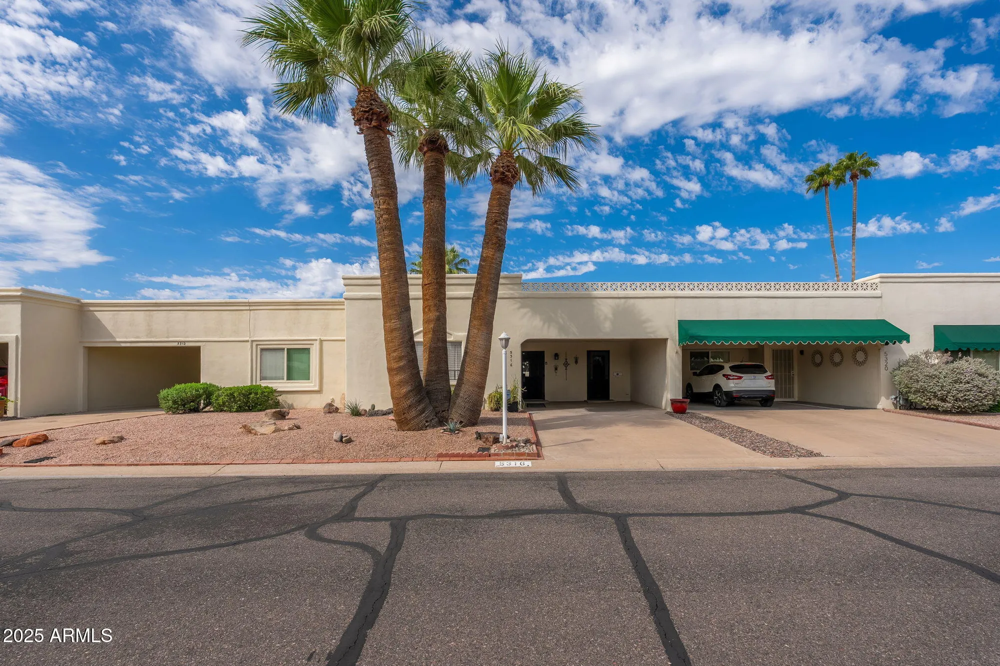 Property Slideshow image 3 of 28 | 5316 n 78th pl, Scottsdale, AZ, 85250