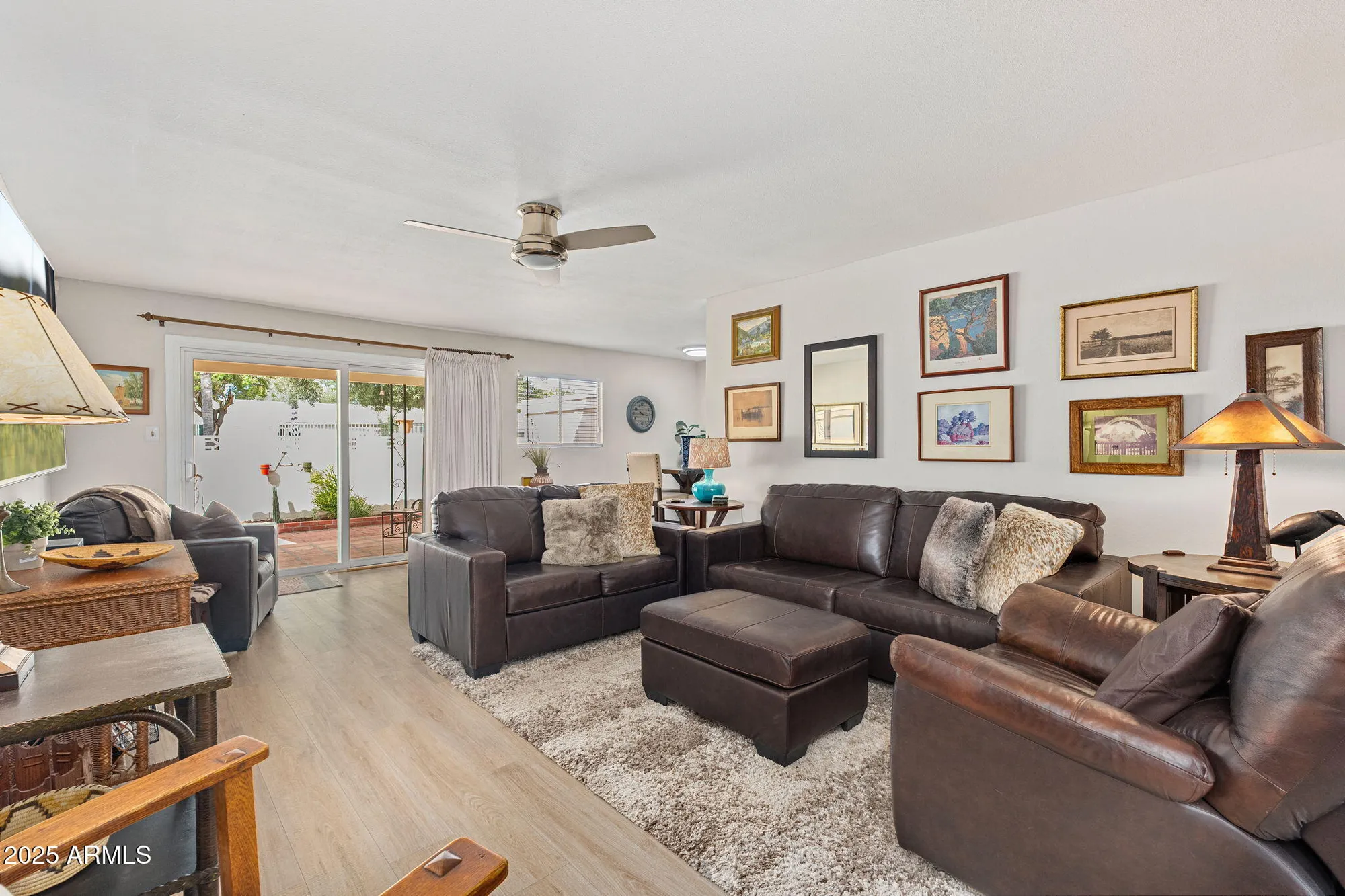 Property Slideshow image 5 of 28 | 5316 n 78th pl, Scottsdale, AZ, 85250