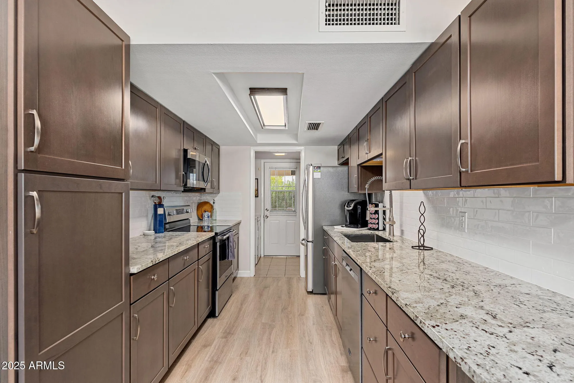 Property Slideshow image 12 of 28 | 5316 n 78th pl, Scottsdale, AZ, 85250