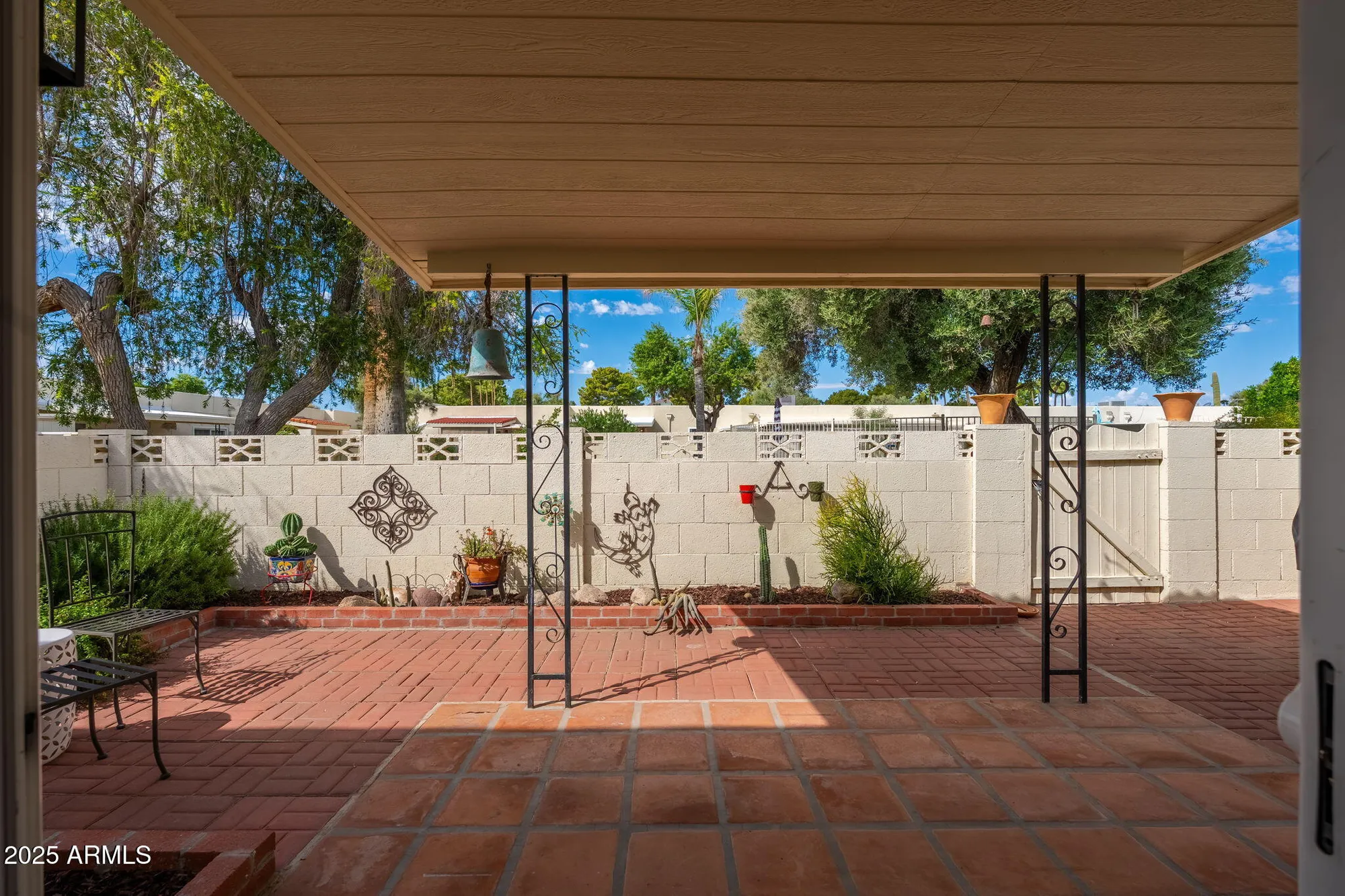 Property Slideshow image 20 of 28 | 5316 n 78th pl, Scottsdale, AZ, 85250