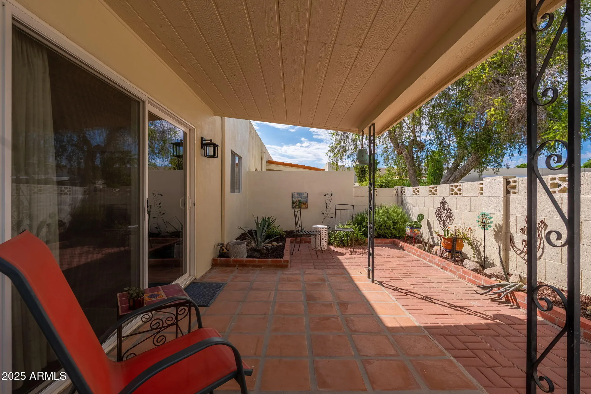 Property Slideshow image 21 of 28 | 5316 n 78th pl, Scottsdale, AZ, 85250