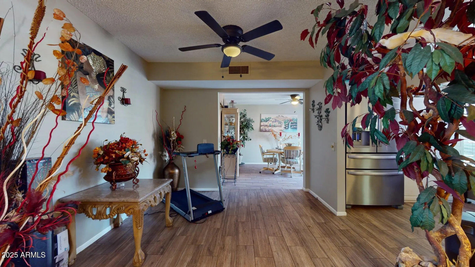 Property Slideshow image 4 of 26 | 17447 n 99th dr, Sun City, AZ, 85373