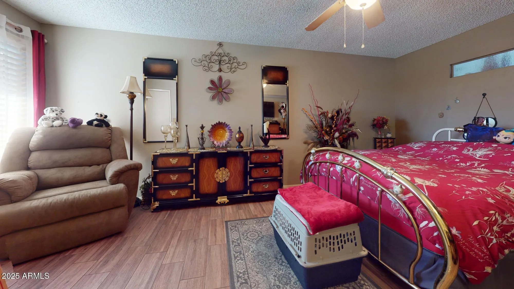 Property Slideshow image 18 of 26 | 17447 n 99th dr, Sun City, AZ, 85373