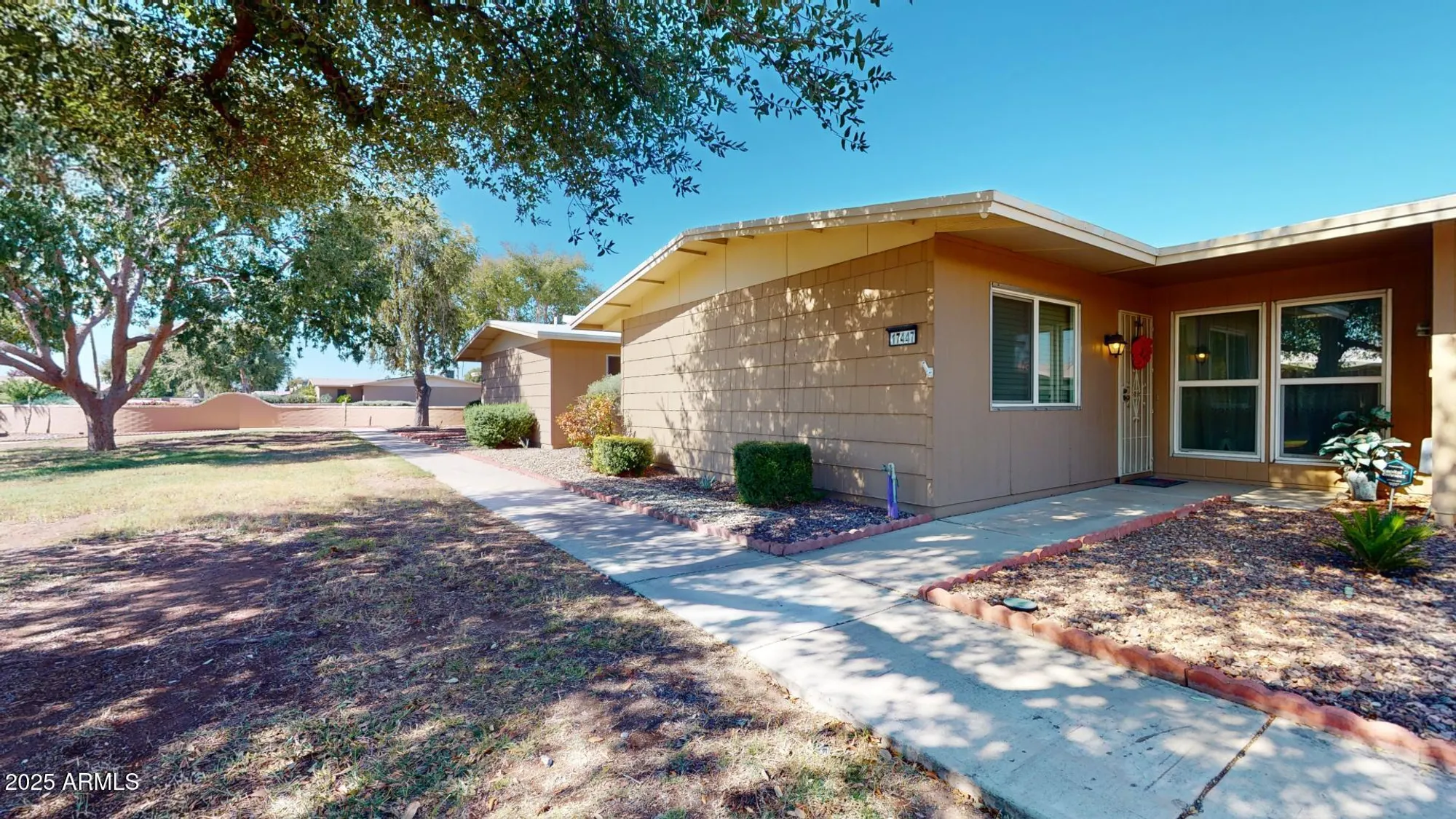 Property Slideshow image 24 of 26 | 17447 n 99th dr, Sun City, AZ, 85373