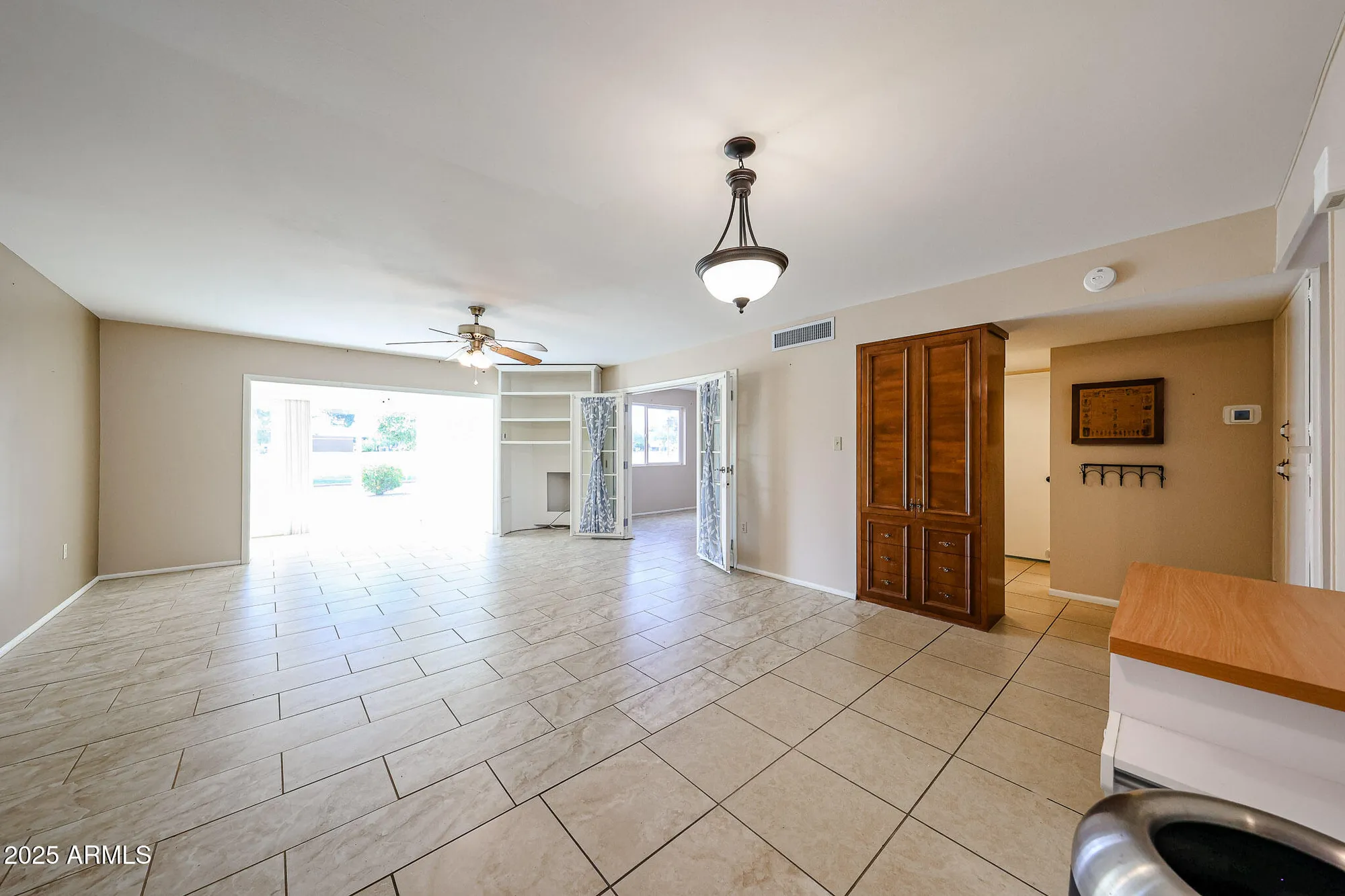 Property Slideshow image 7 of 19 | 10829 n fairway ct w # 106, Sun City, AZ, 85351
