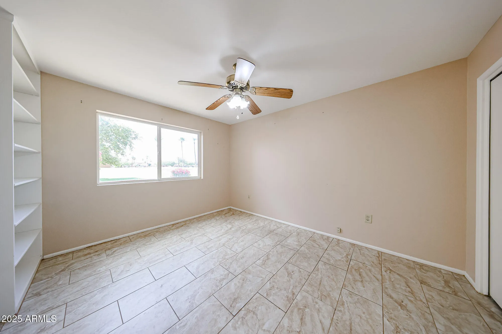 Property Slideshow image 12 of 19 | 10829 n fairway ct w # 106, Sun City, AZ, 85351