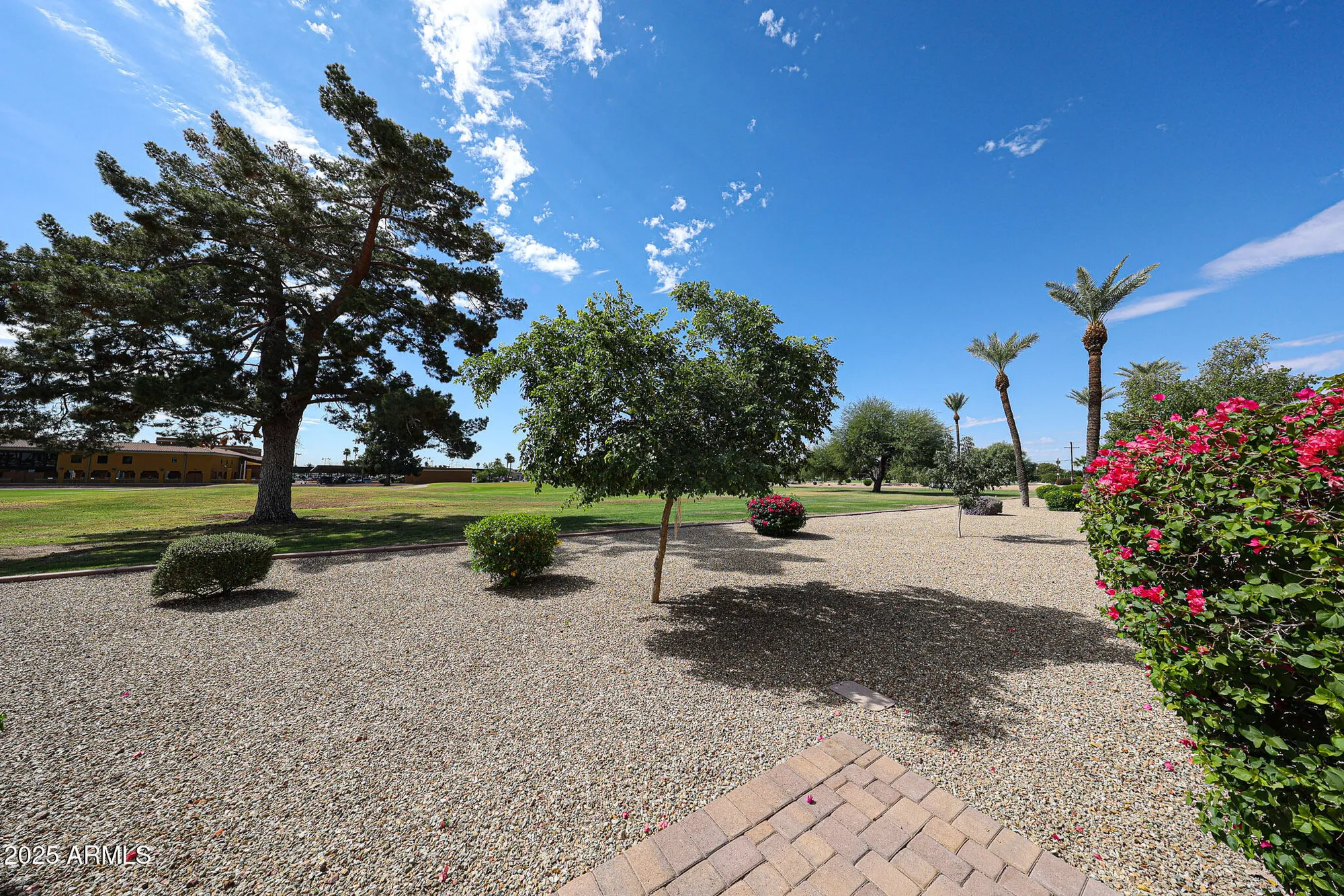 Property Slideshow image 2 of 19 | 10829 n fairway ct w # 106, Sun City, AZ, 85351