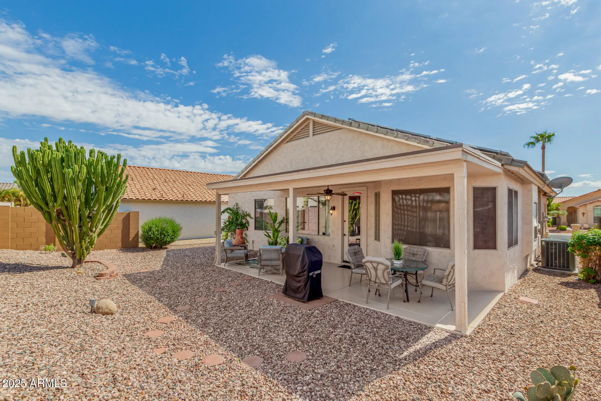 Property Slideshow image 23 of 33 | 17624 w ingleside dr, Surprise, AZ, 85374