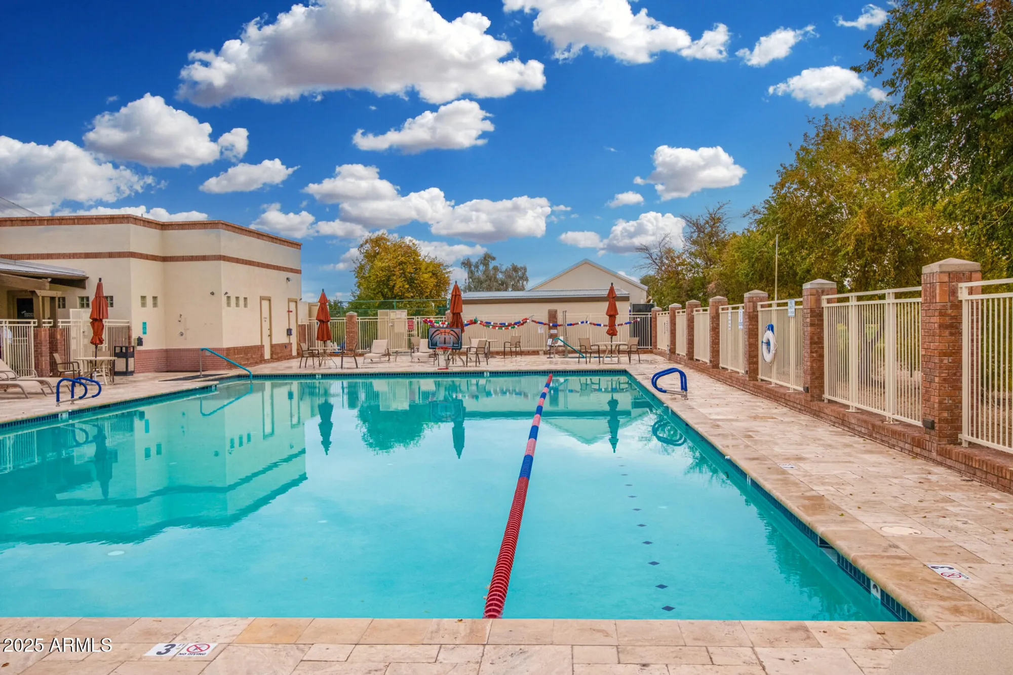 Property Slideshow image 28 of 33 | 17624 w ingleside dr, Surprise, AZ, 85374