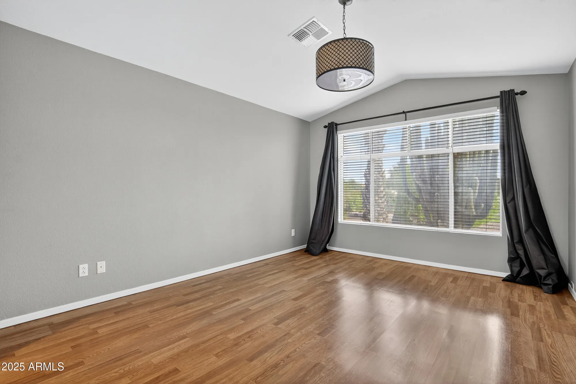 Property Slideshow image 15 of 38 | 3991 n 150th ln, Goodyear, AZ, 85395