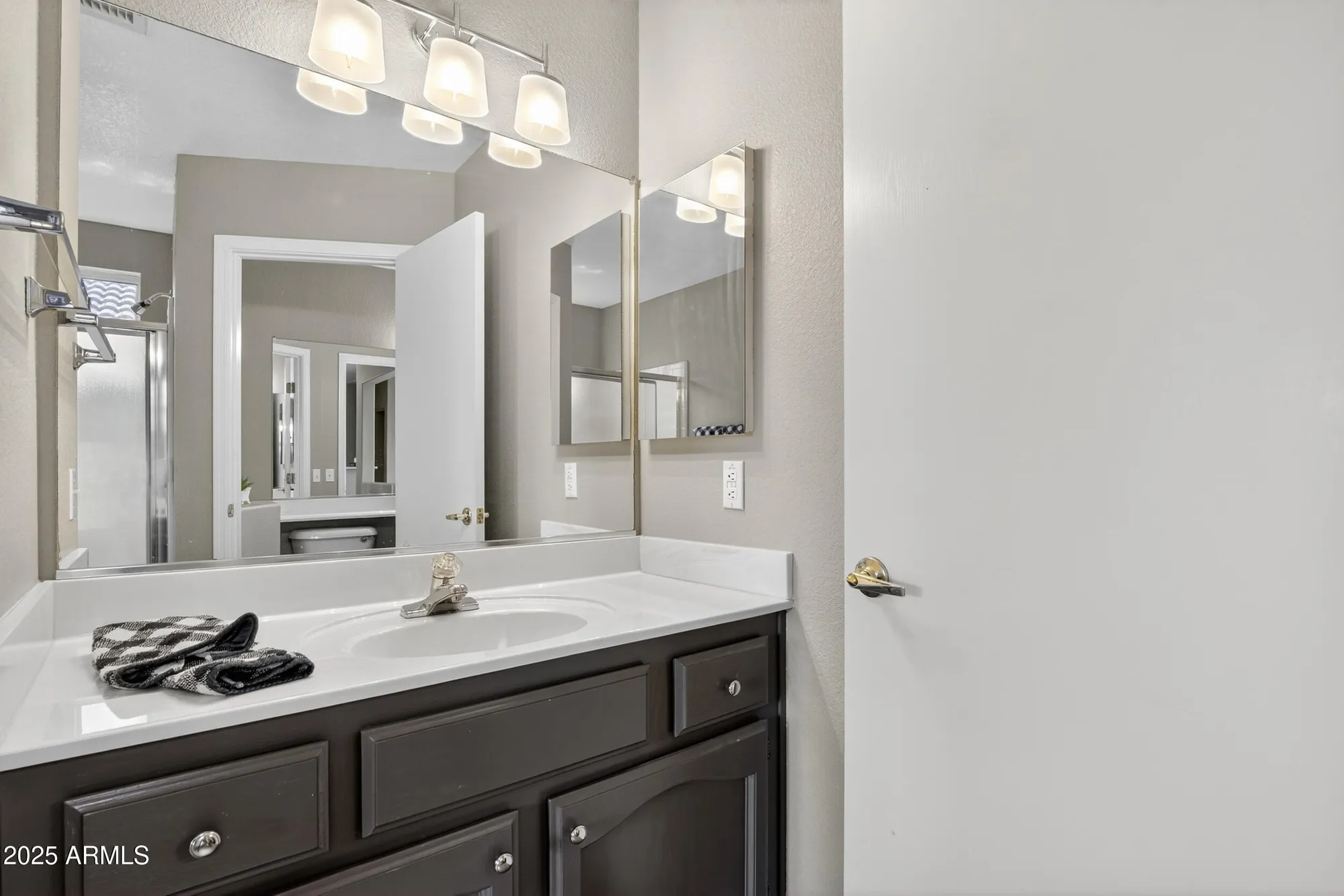 Property Slideshow image 28 of 38 | 3991 n 150th ln, Goodyear, AZ, 85395