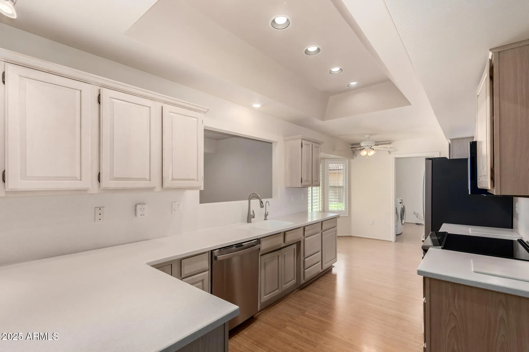 Property Slideshow image 11 of 36 | 13919 w gable hill dr, Sun City West, AZ, 85375