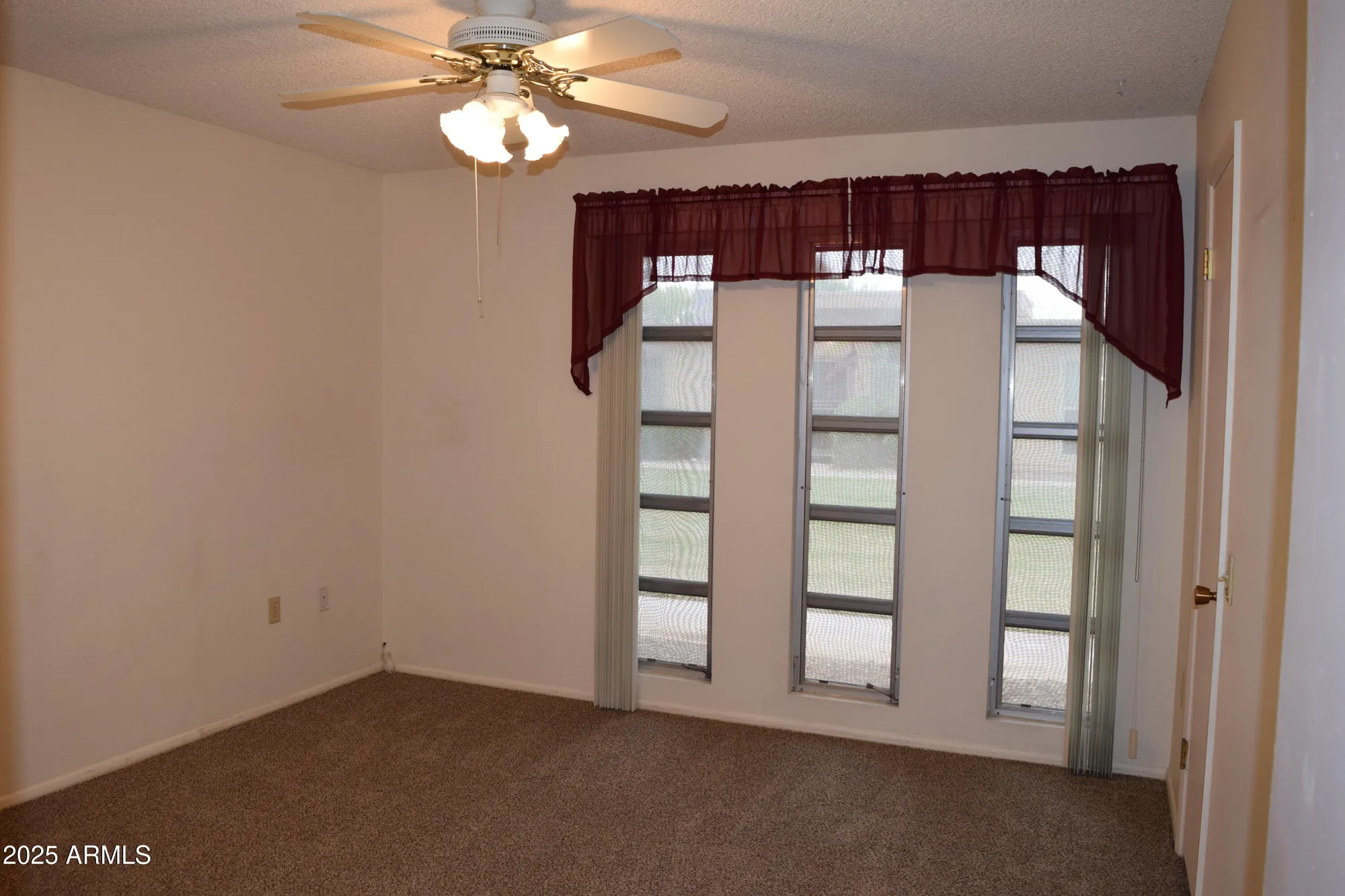 Property Slideshow image 14 of 25 | 13080 n 99th dr d, Sun City, AZ, 85351