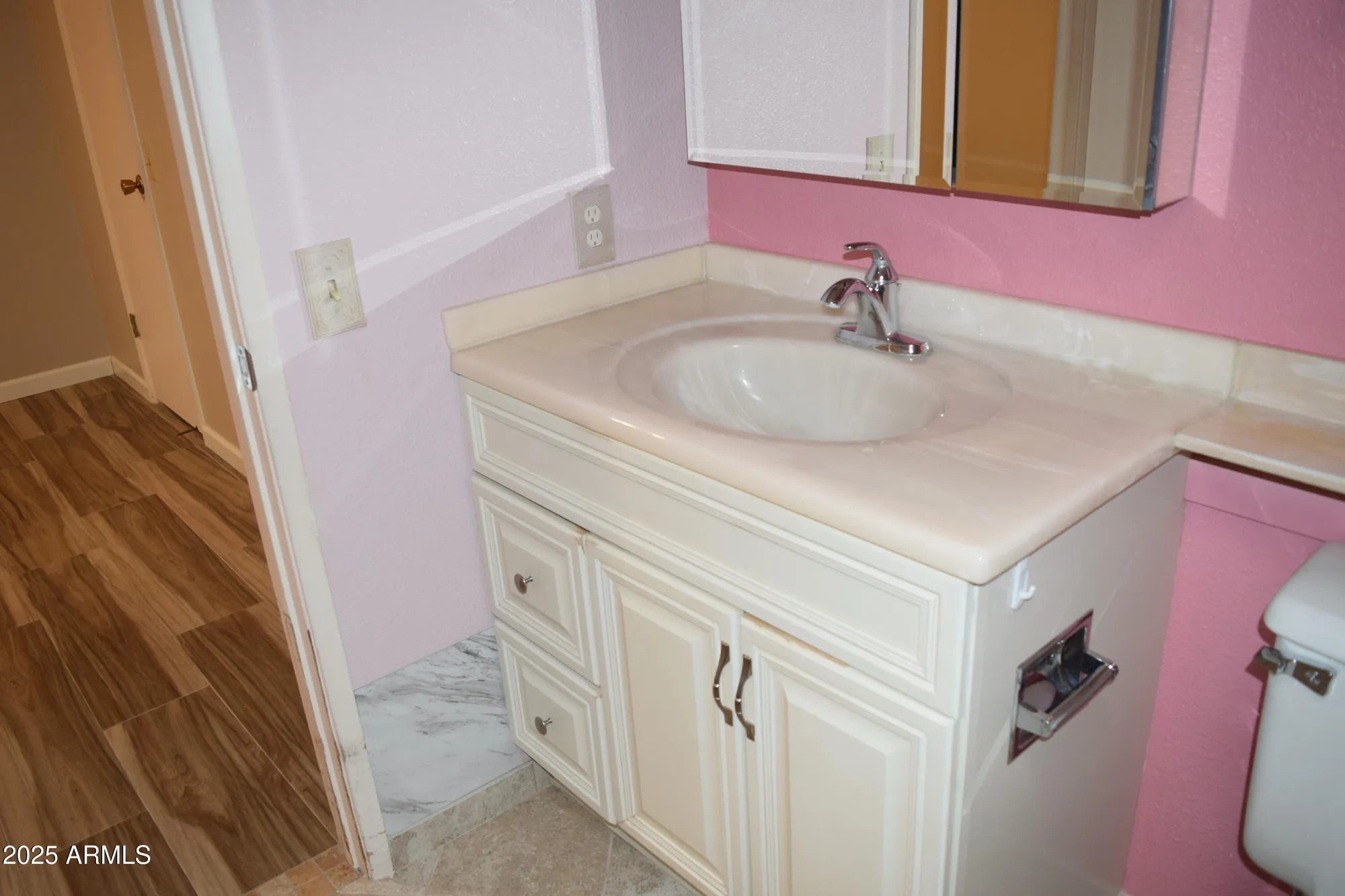 Property Slideshow image 13 of 25 | 13080 n 99th dr d, Sun City, AZ, 85351