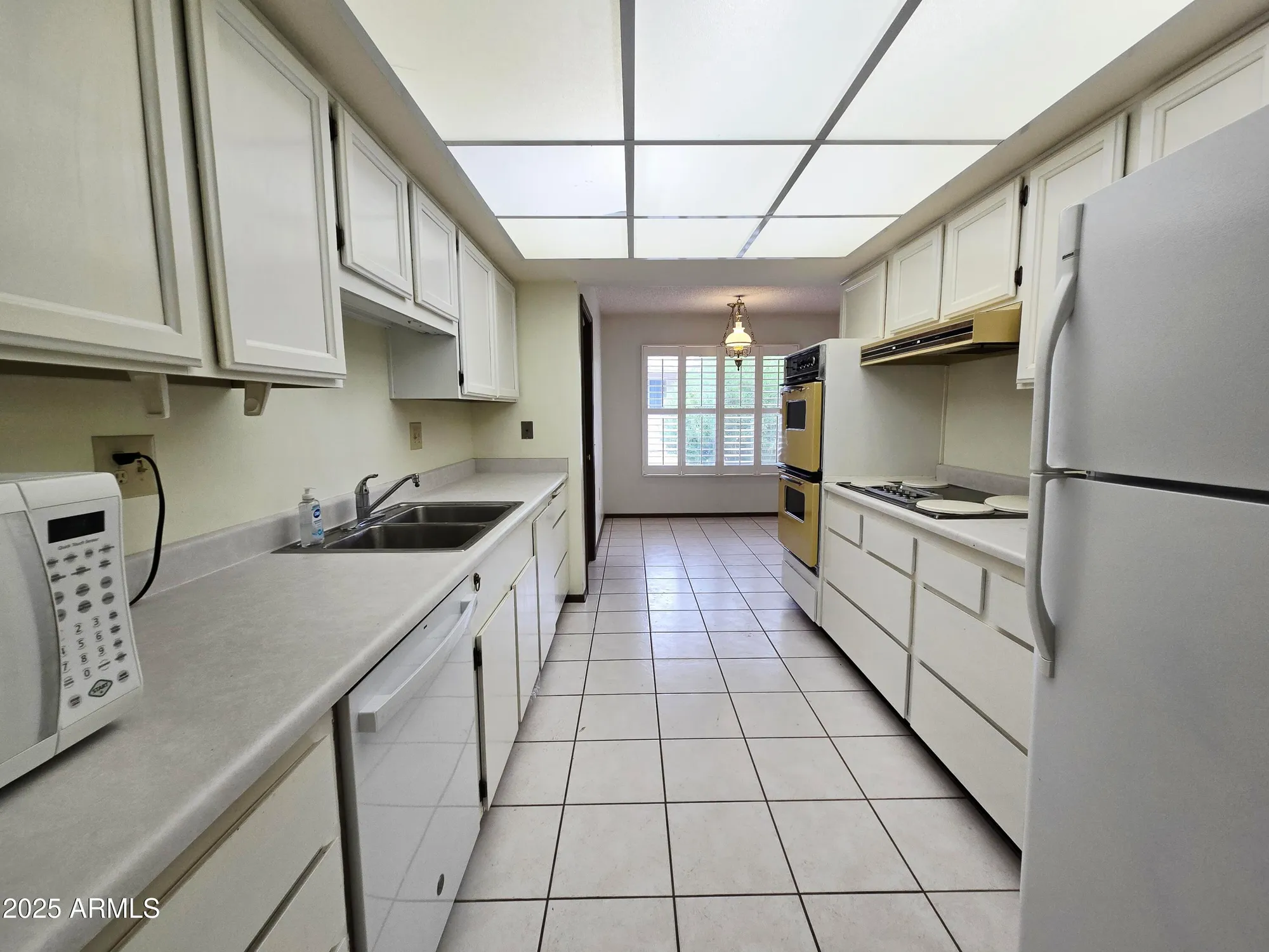 Property Slideshow image 7 of 31 | 12514 w seneca dr, Sun City West, AZ, 85375