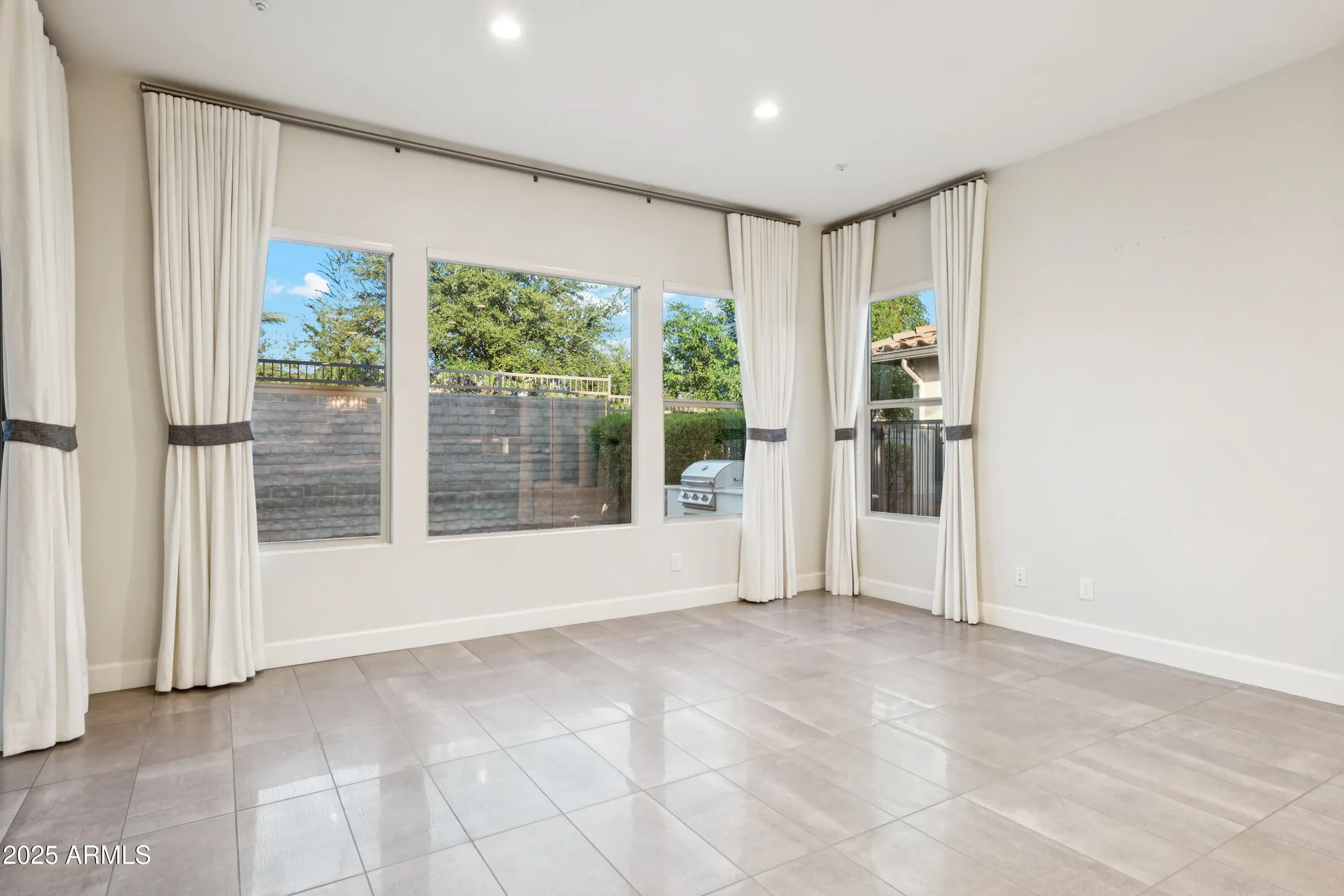 Property Slideshow image 10 of 86 | 30383 n 131st dr, Peoria, AZ, 85383