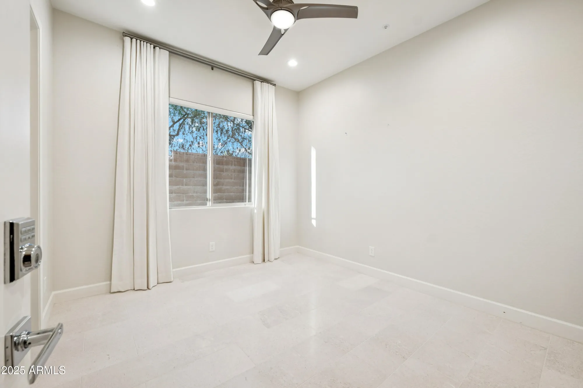 Property Slideshow image 29 of 86 | 30383 n 131st dr, Peoria, AZ, 85383