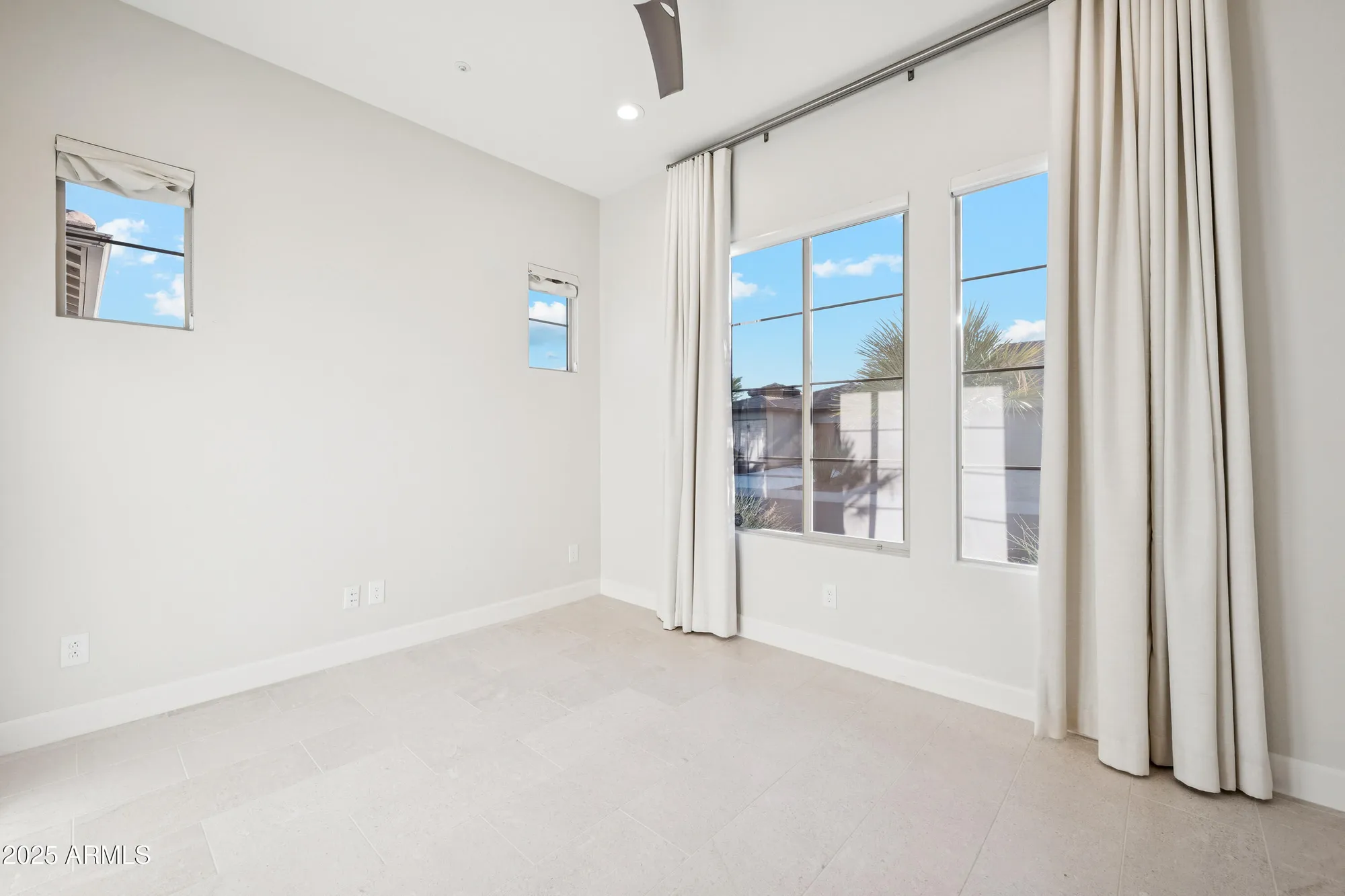Property Slideshow image 34 of 86 | 30383 n 131st dr, Peoria, AZ, 85383