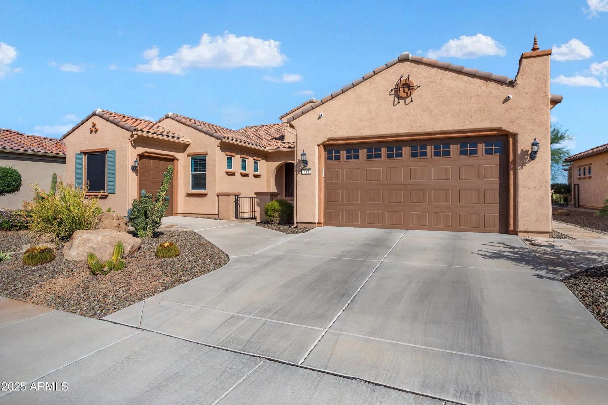Property Slideshow image 3 of 72 | 26534 w abraham ln, Buckeye, AZ, 85396