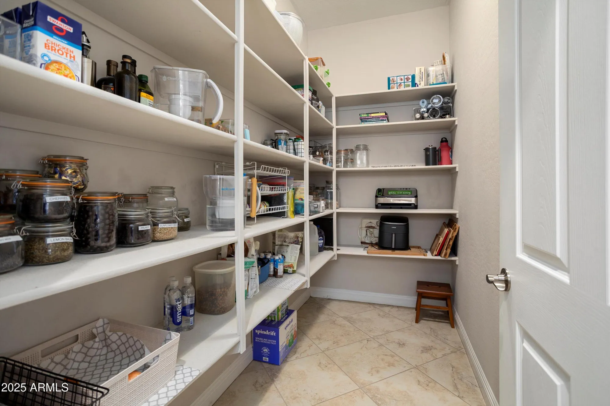 Property Slideshow image 21 of 72 | 26534 w abraham ln, Buckeye, AZ, 85396