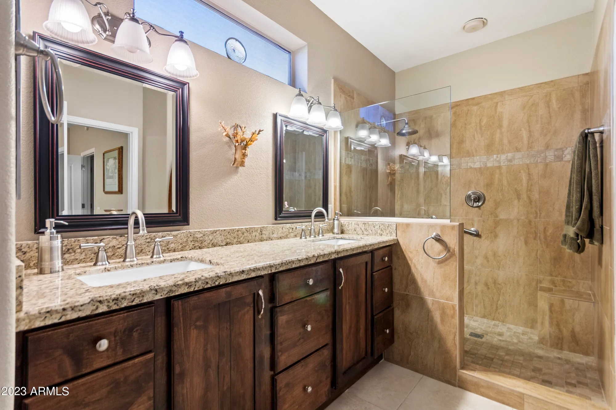 Property Slideshow image 14 of 21 | 16045 w verbena ln, Surprise, AZ, 85374
