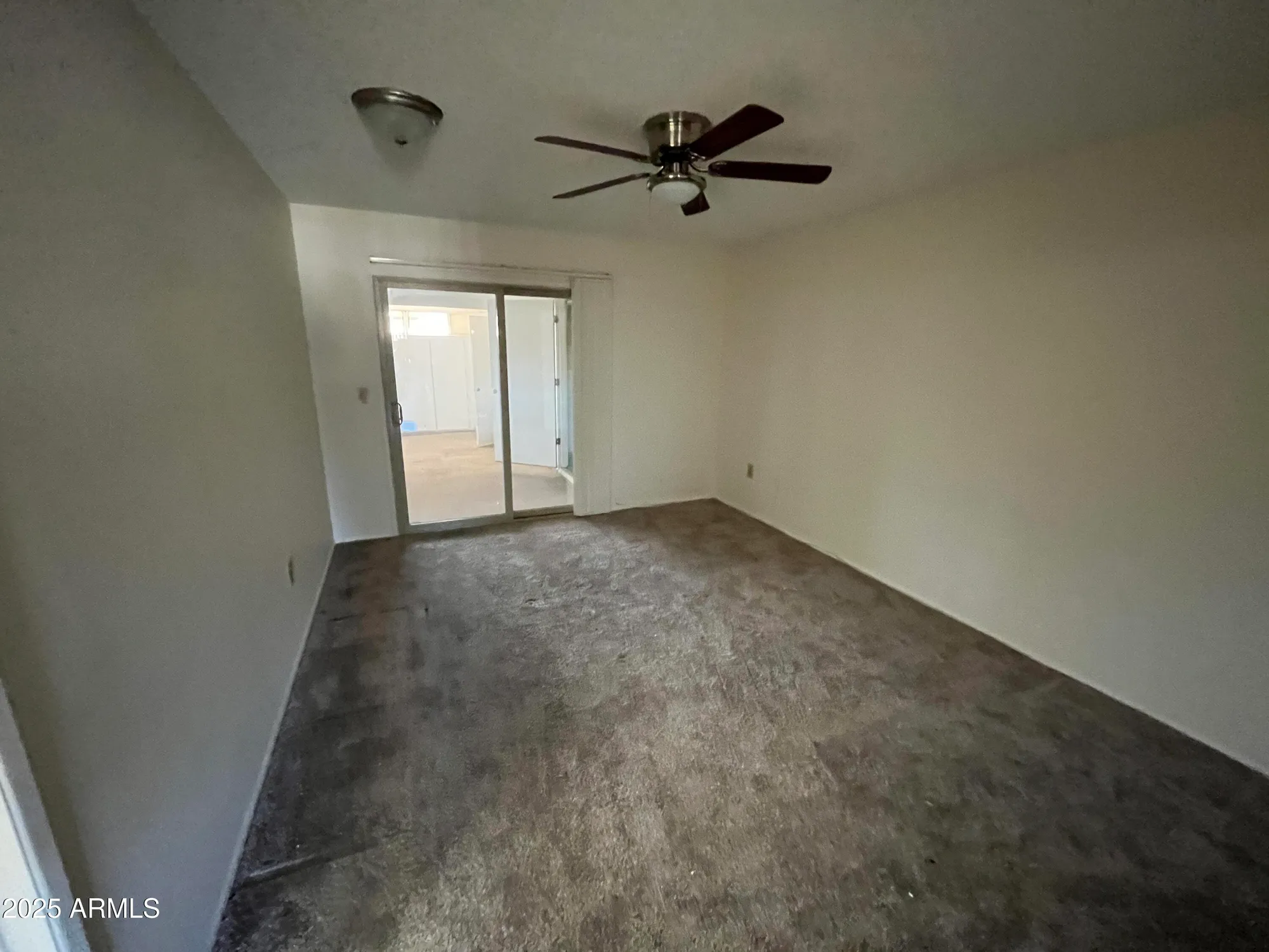 Property Slideshow image 7 of 18 | 10889 w santa fe dr, Sun City, AZ, 85351