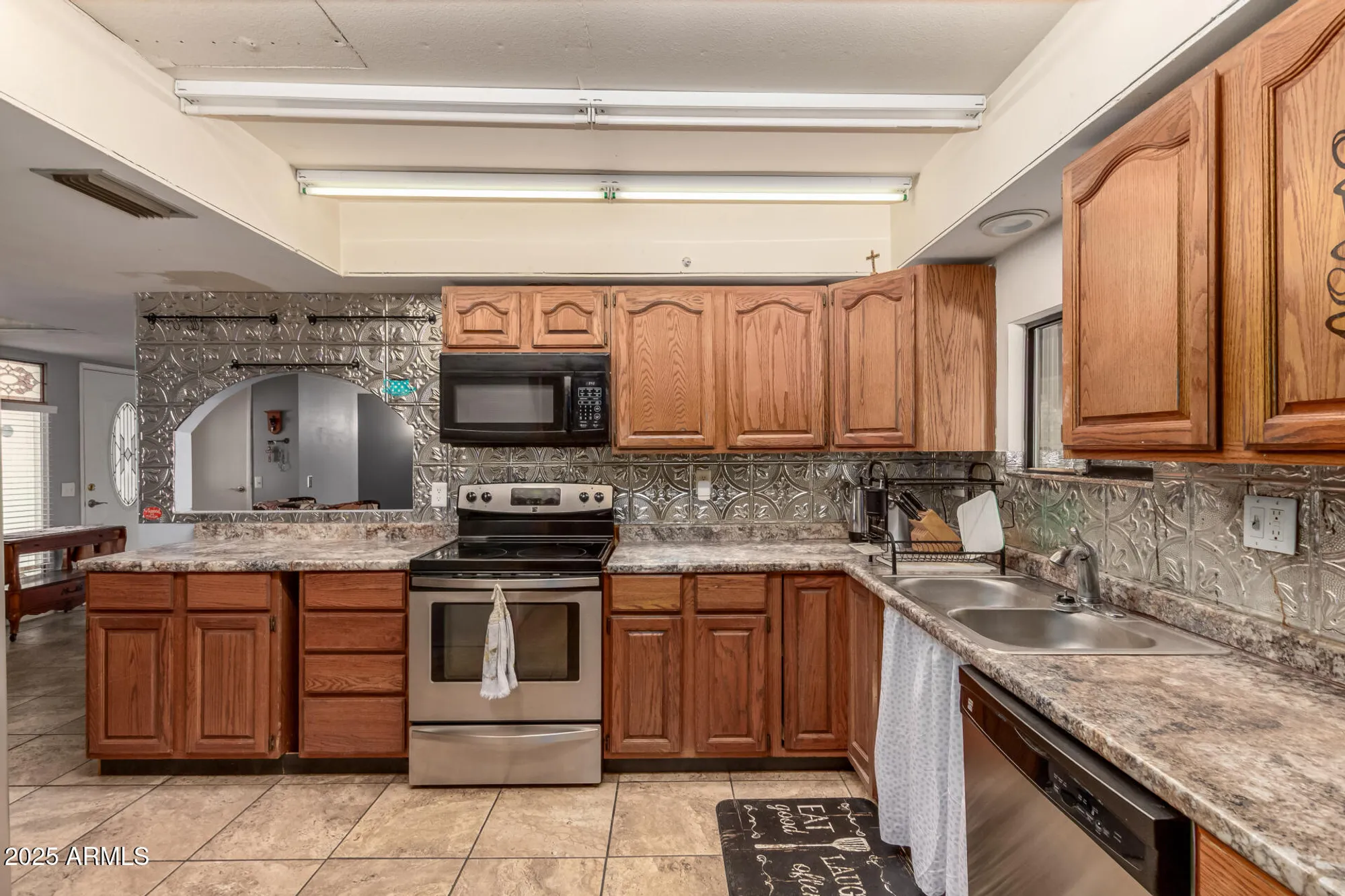 Property Slideshow image 2 of 34 | 13043 w whispering oaks dr, Sun City West, AZ, 85375