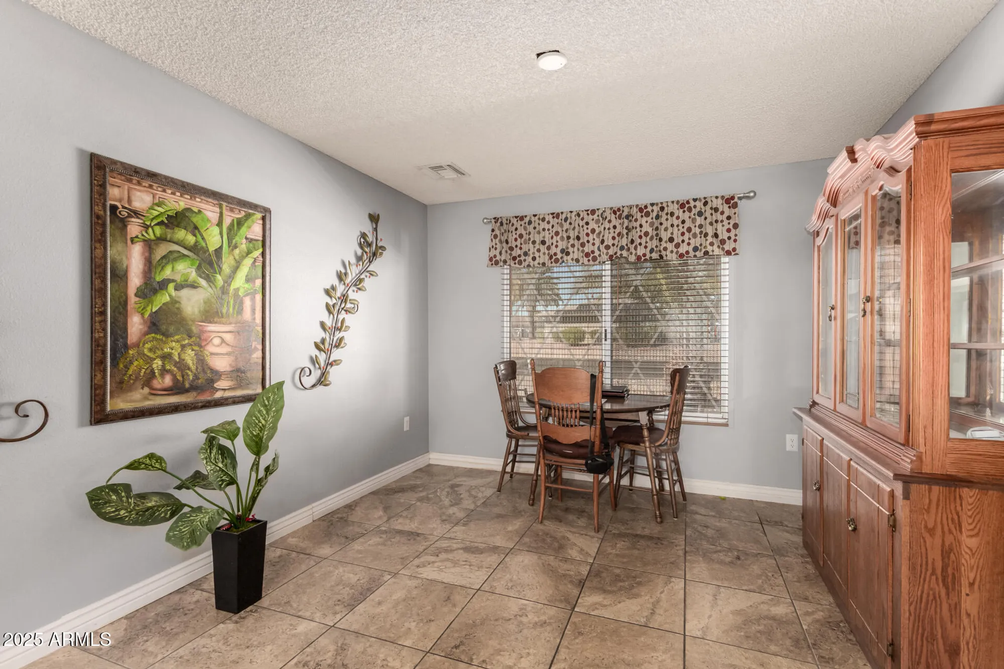 Property Slideshow image 9 of 34 | 13043 w whispering oaks dr, Sun City West, AZ, 85375