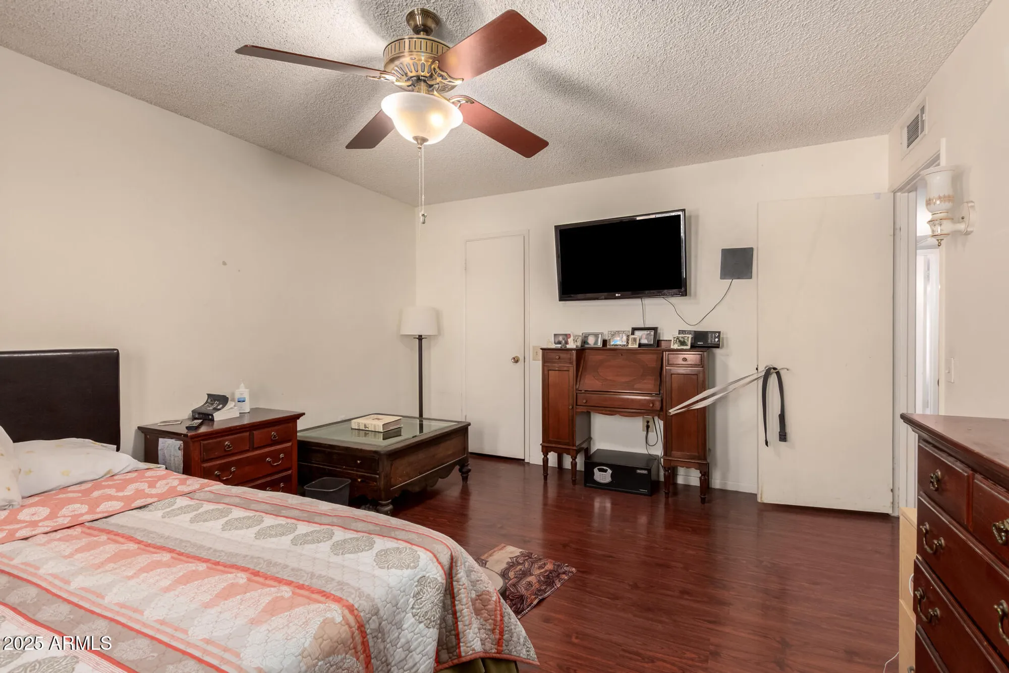 Property Slideshow image 14 of 34 | 13043 w whispering oaks dr, Sun City West, AZ, 85375