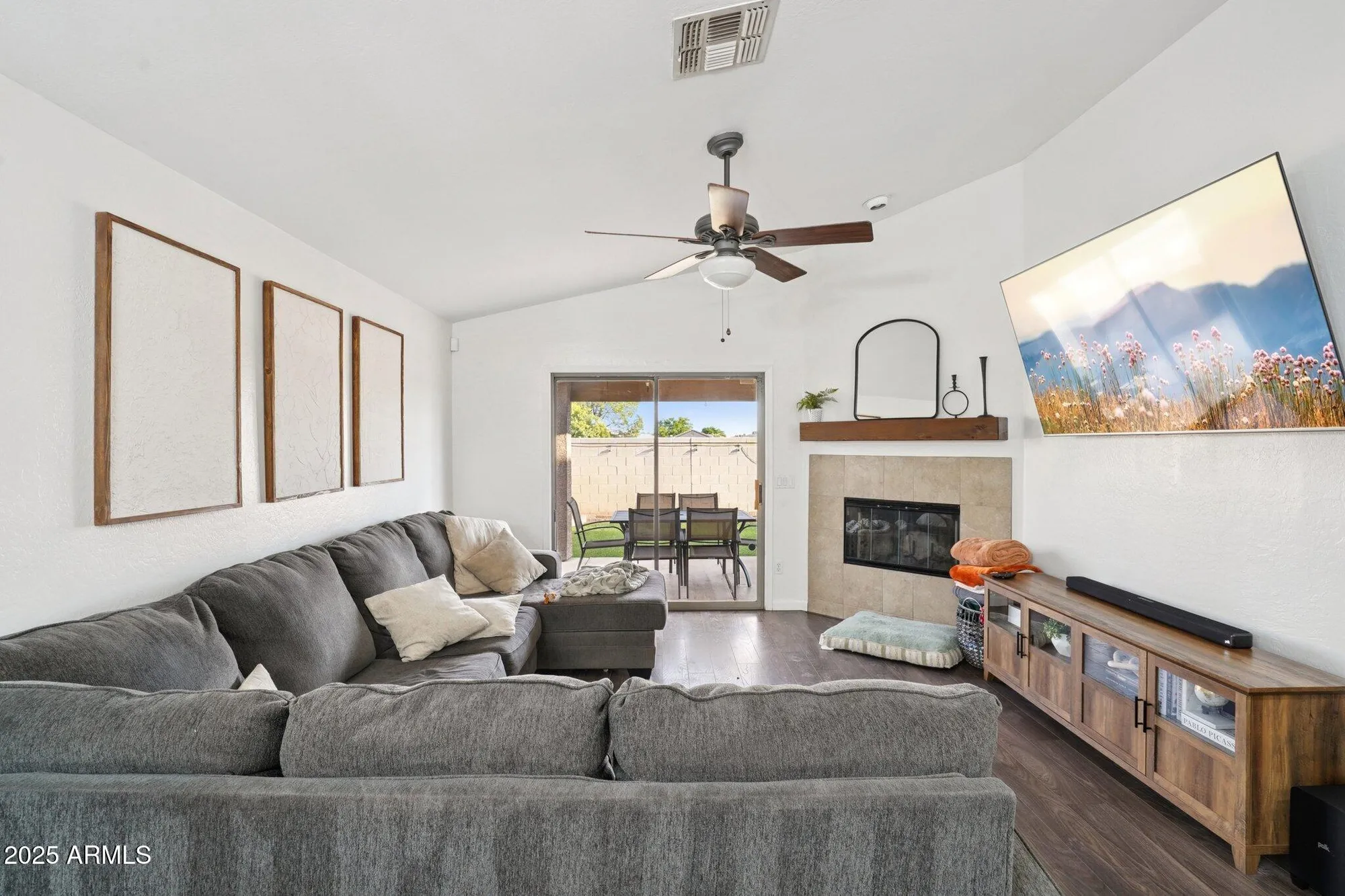 Property Slideshow image 3 of 21 | 14041 w two guns trl, Surprise, AZ, 85374