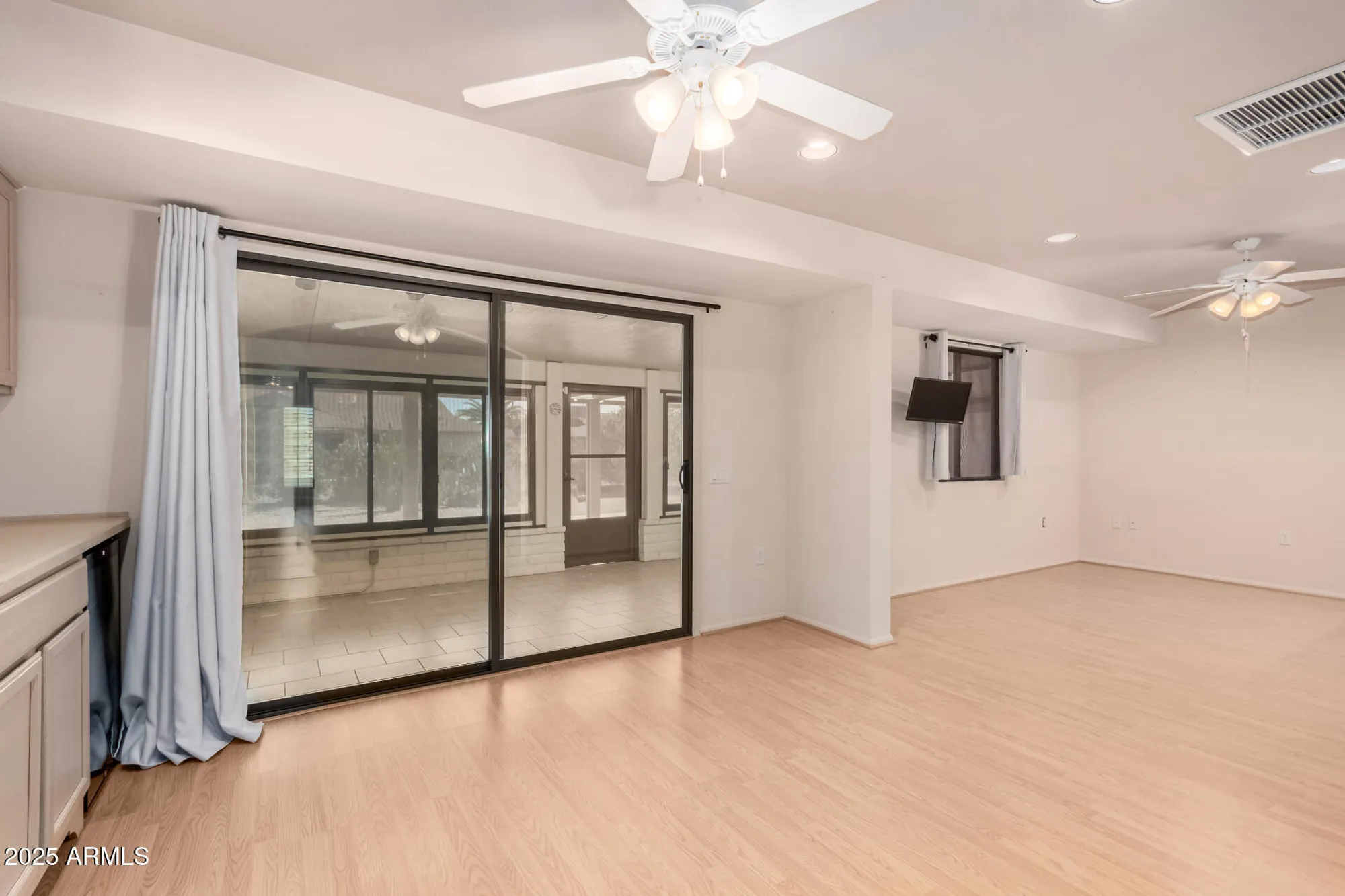 Property Slideshow image 9 of 36 | 13919 w gable hill dr, Sun City West, AZ, 85375