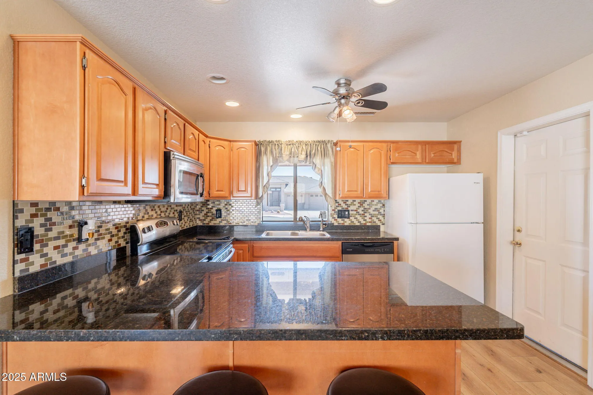 Property Slideshow image 11 of 27 | 11466 e neville ave, Mesa, AZ, 85209