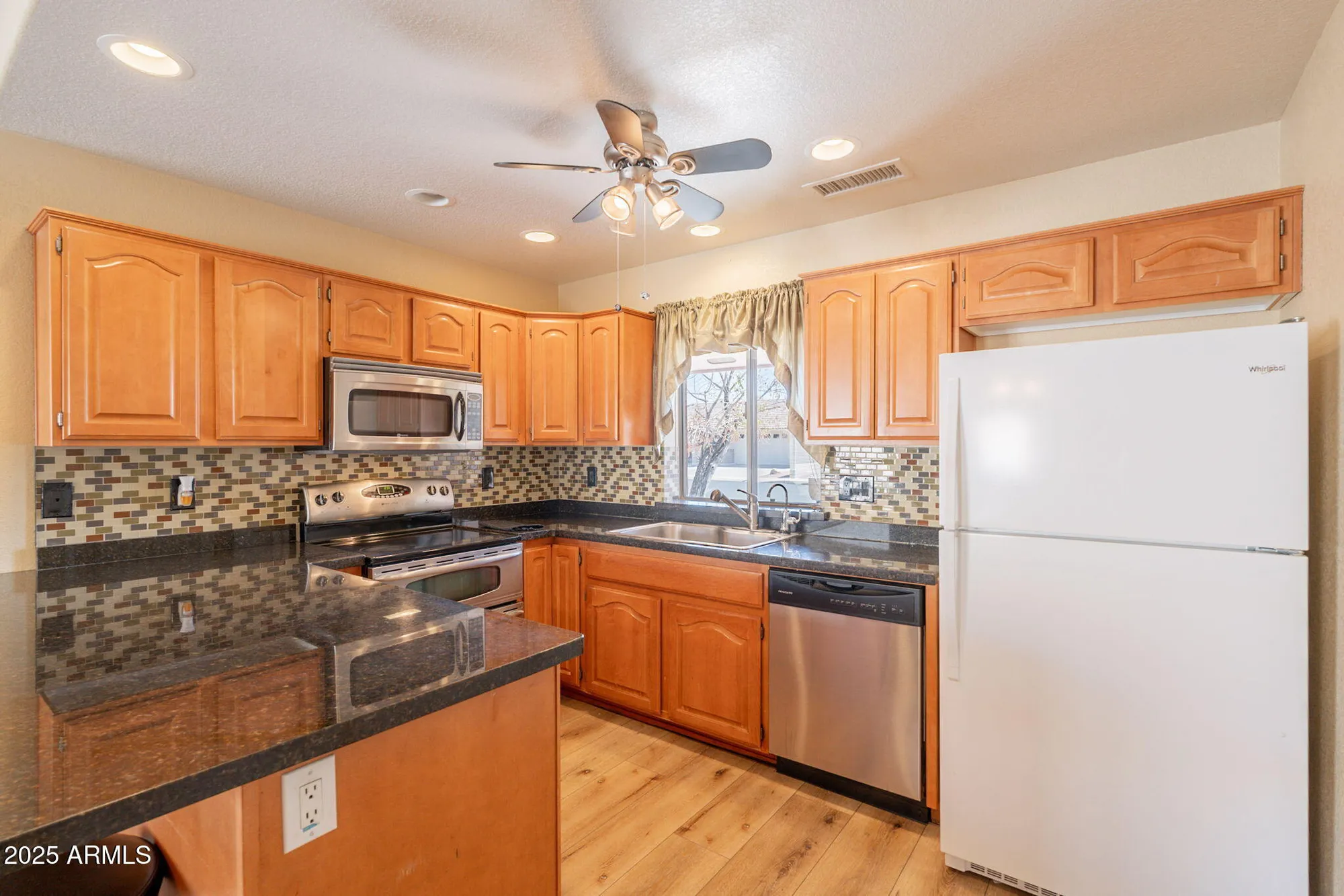 Property Slideshow image 10 of 27 | 11466 e neville ave, Mesa, AZ, 85209