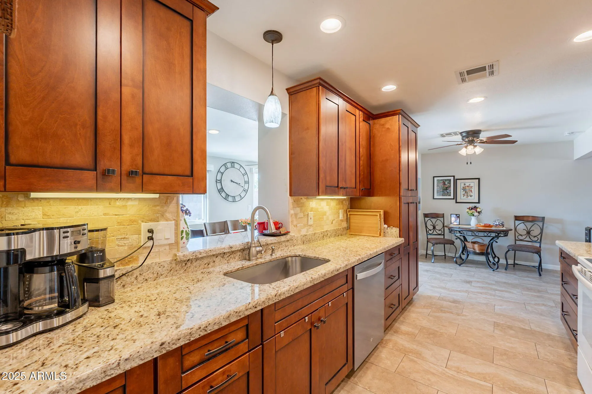 Property Slideshow image 28 of 65 | 2304 s acanthus, Mesa, AZ, 85209