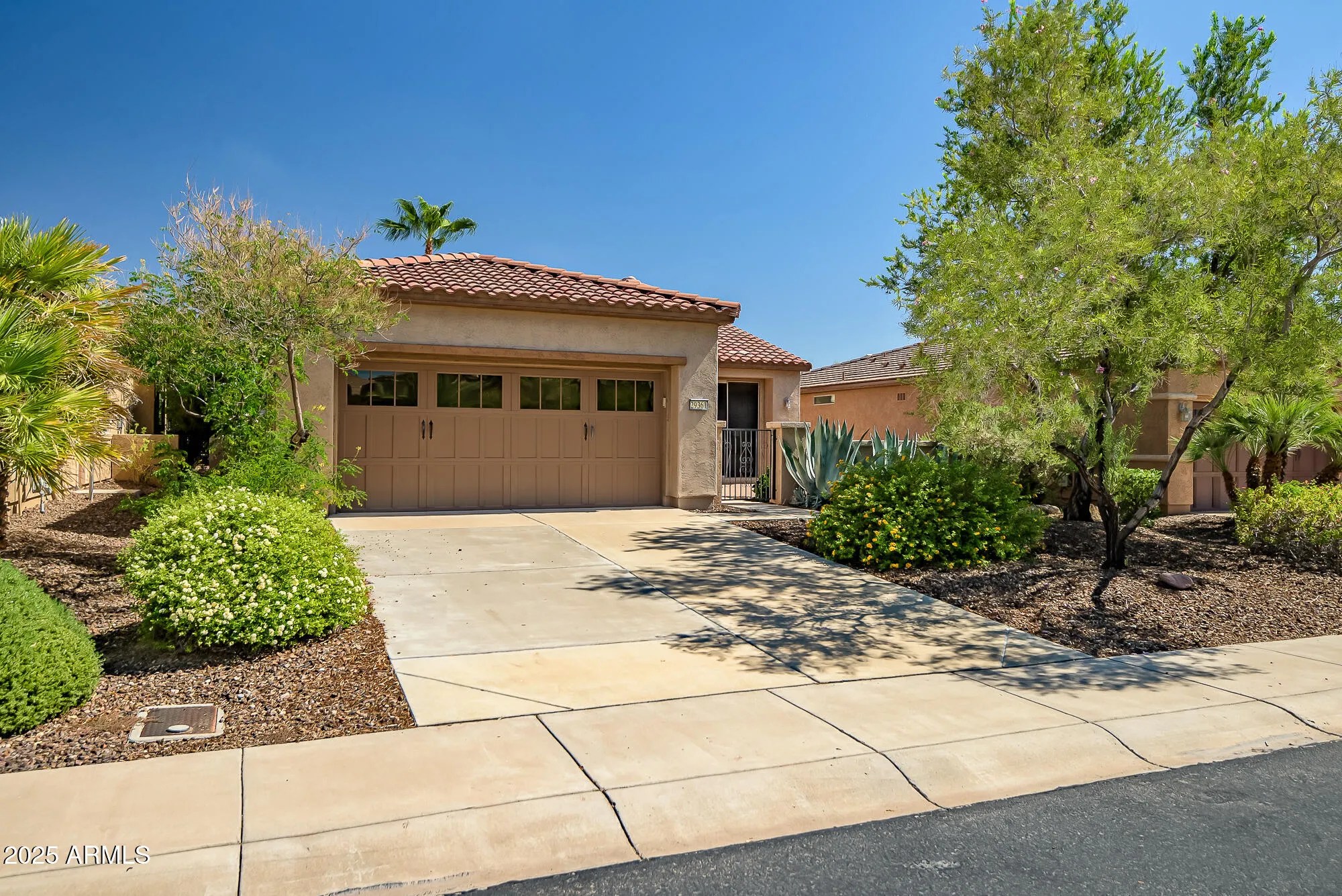 Property Slideshow image 2 of 34 | 29361 n 130th gln, Peoria, AZ, 85383