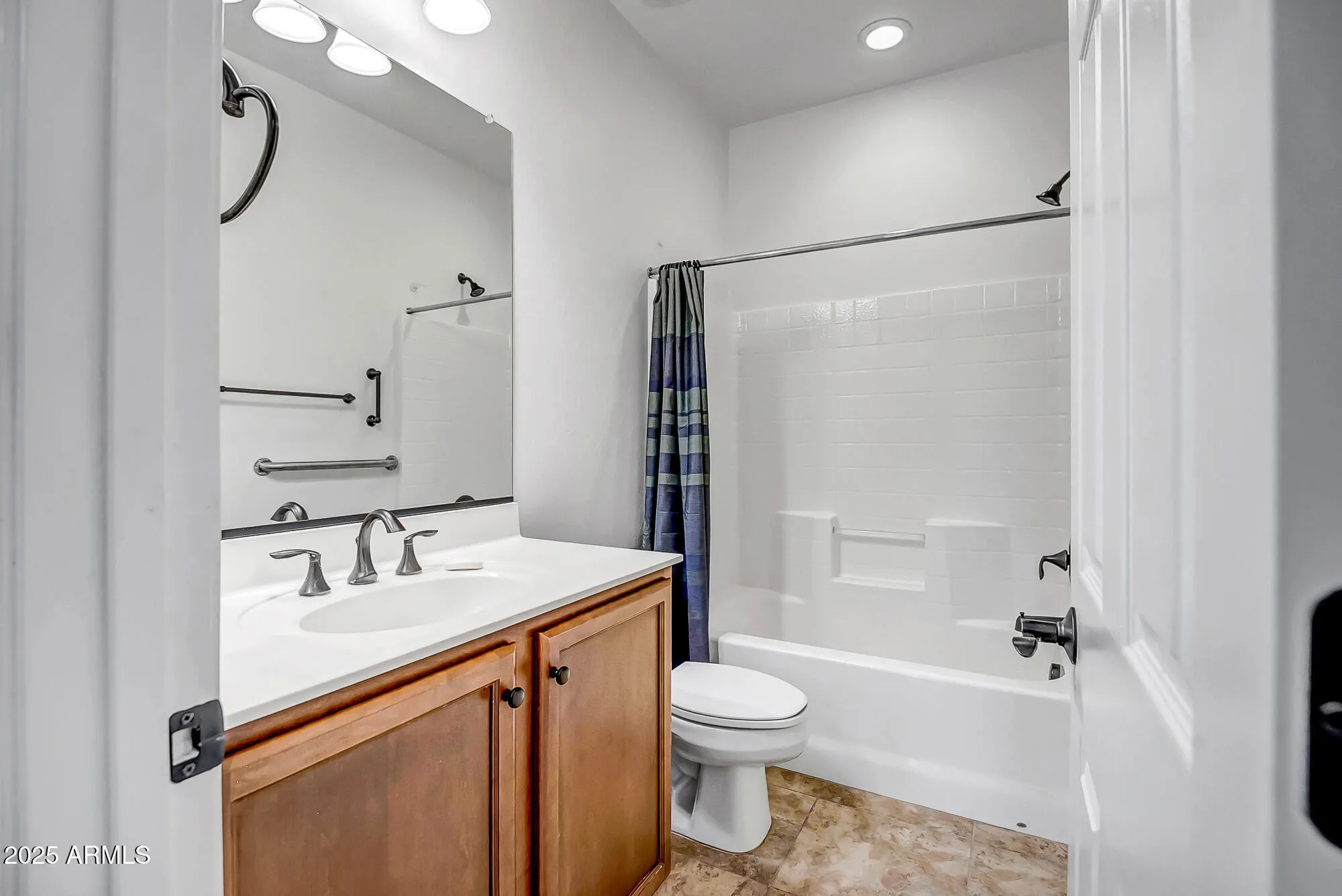 Property Slideshow image 19 of 34 | 29361 n 130th gln, Peoria, AZ, 85383