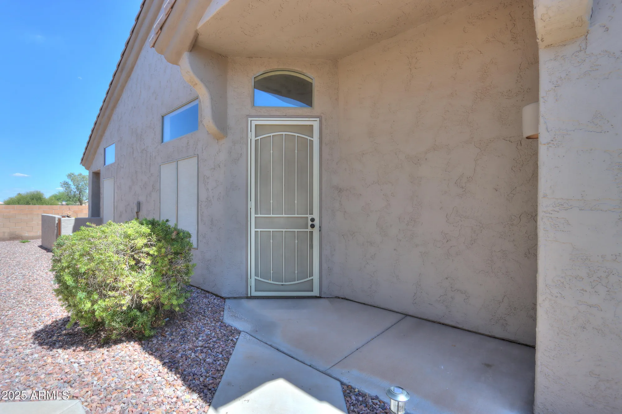 Property Slideshow image 4 of 59 | 1412 n desert willow st, Casa Grande, AZ, 85122