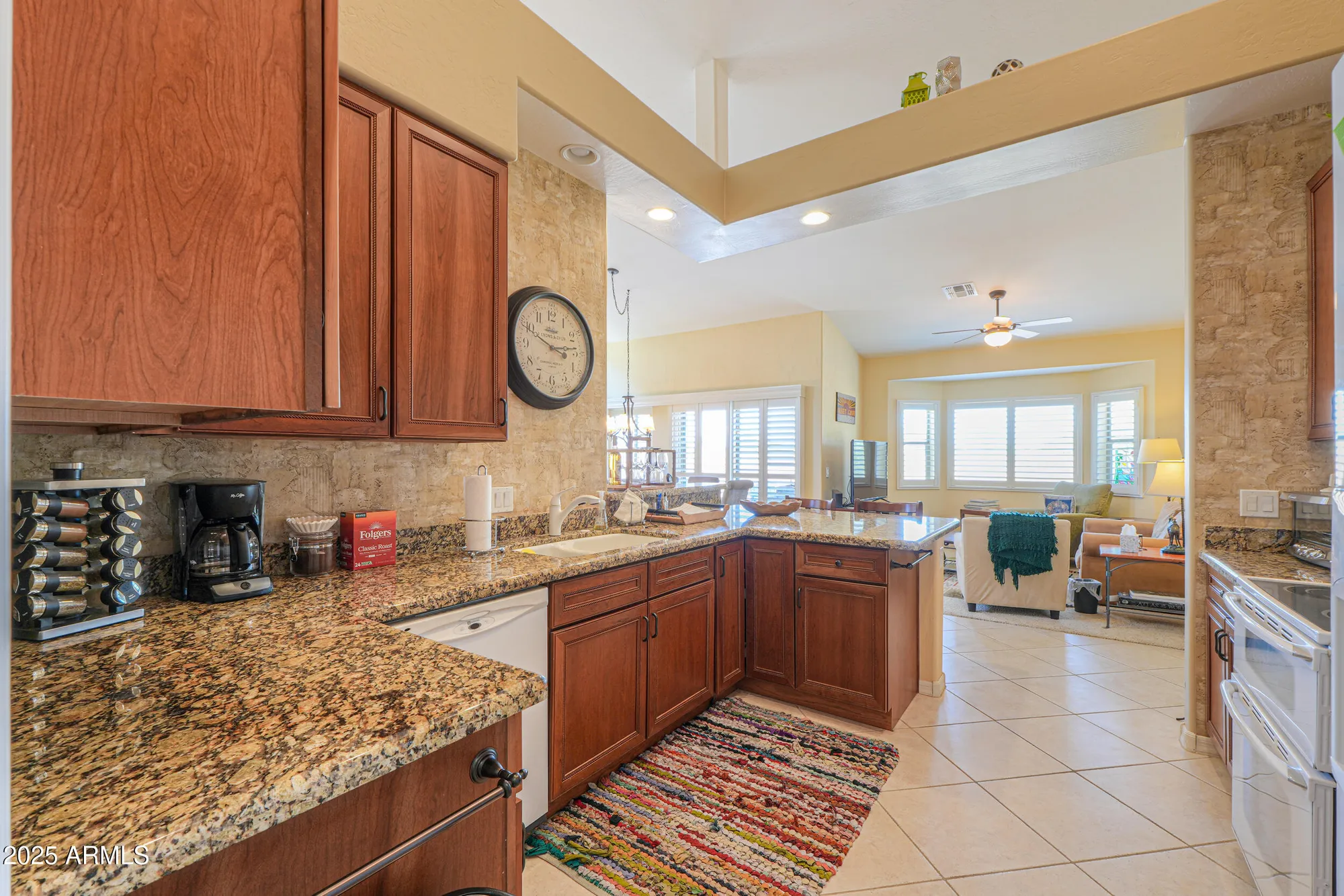 Property Slideshow image 18 of 59 | 1412 n desert willow st, Casa Grande, AZ, 85122