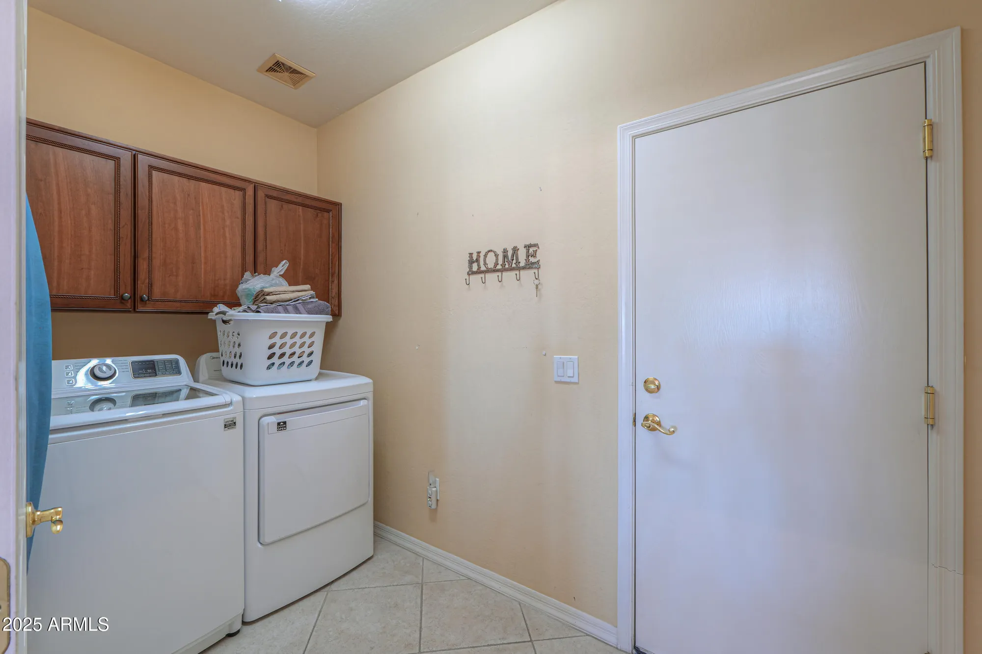 Property Slideshow image 21 of 59 | 1412 n desert willow st, Casa Grande, AZ, 85122