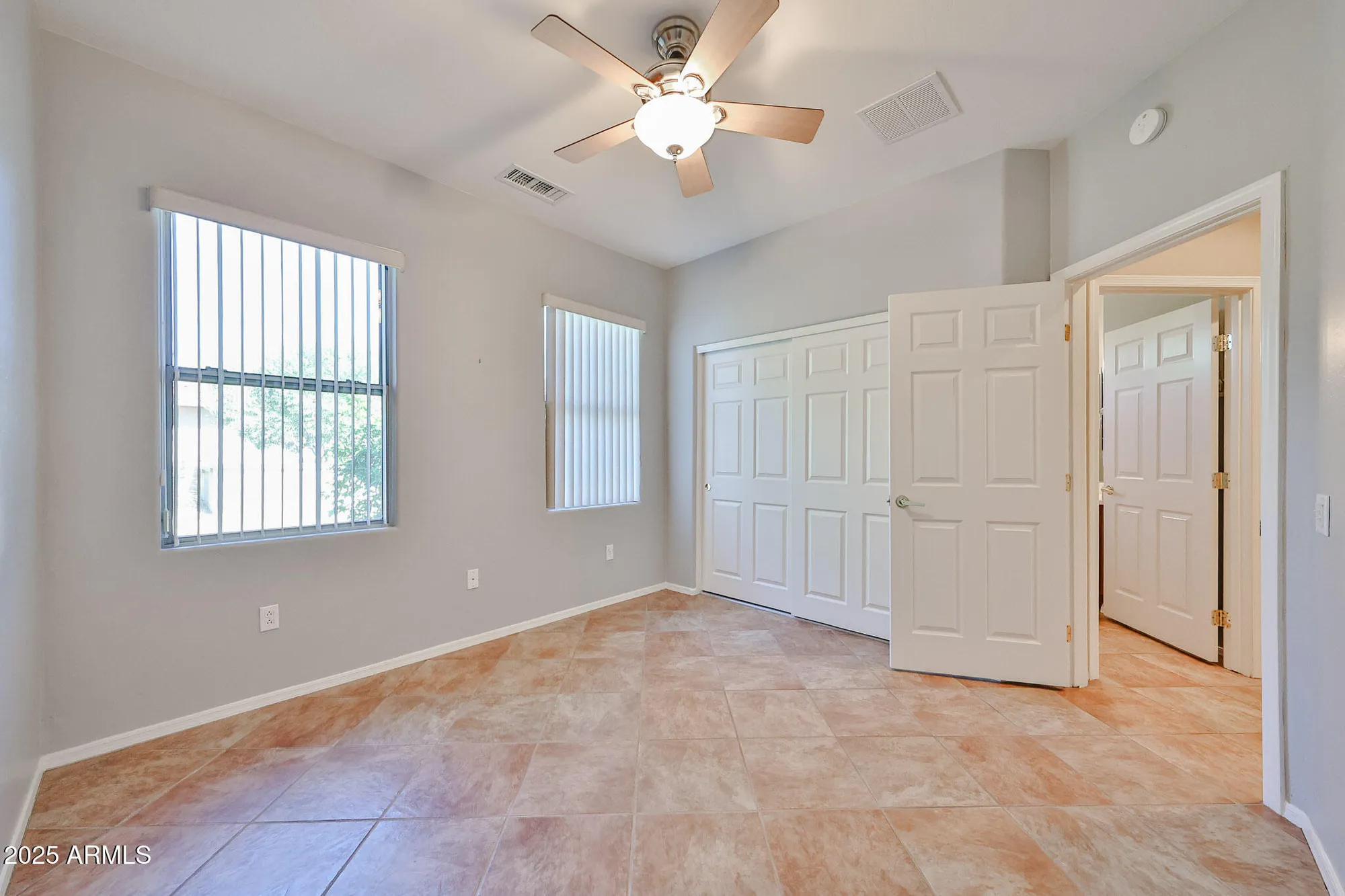 Property Slideshow image 19 of 39 | 20541 n bailey ct, Surprise, AZ, 85387