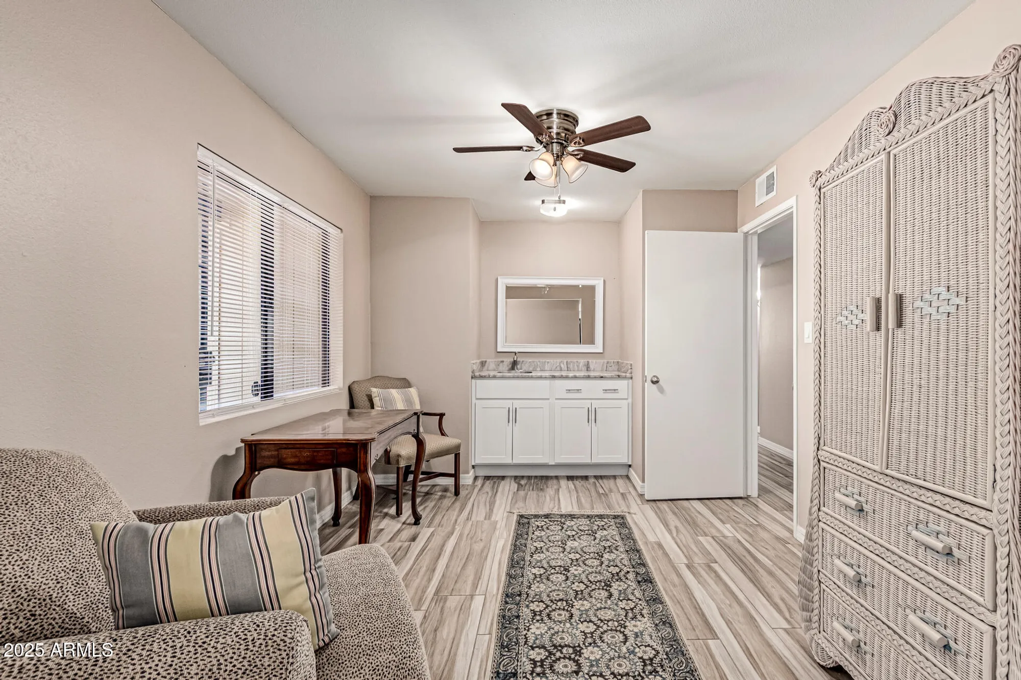 Property Slideshow image 9 of 34 | 11449 s iroquois dr, Phoenix, AZ, 85044