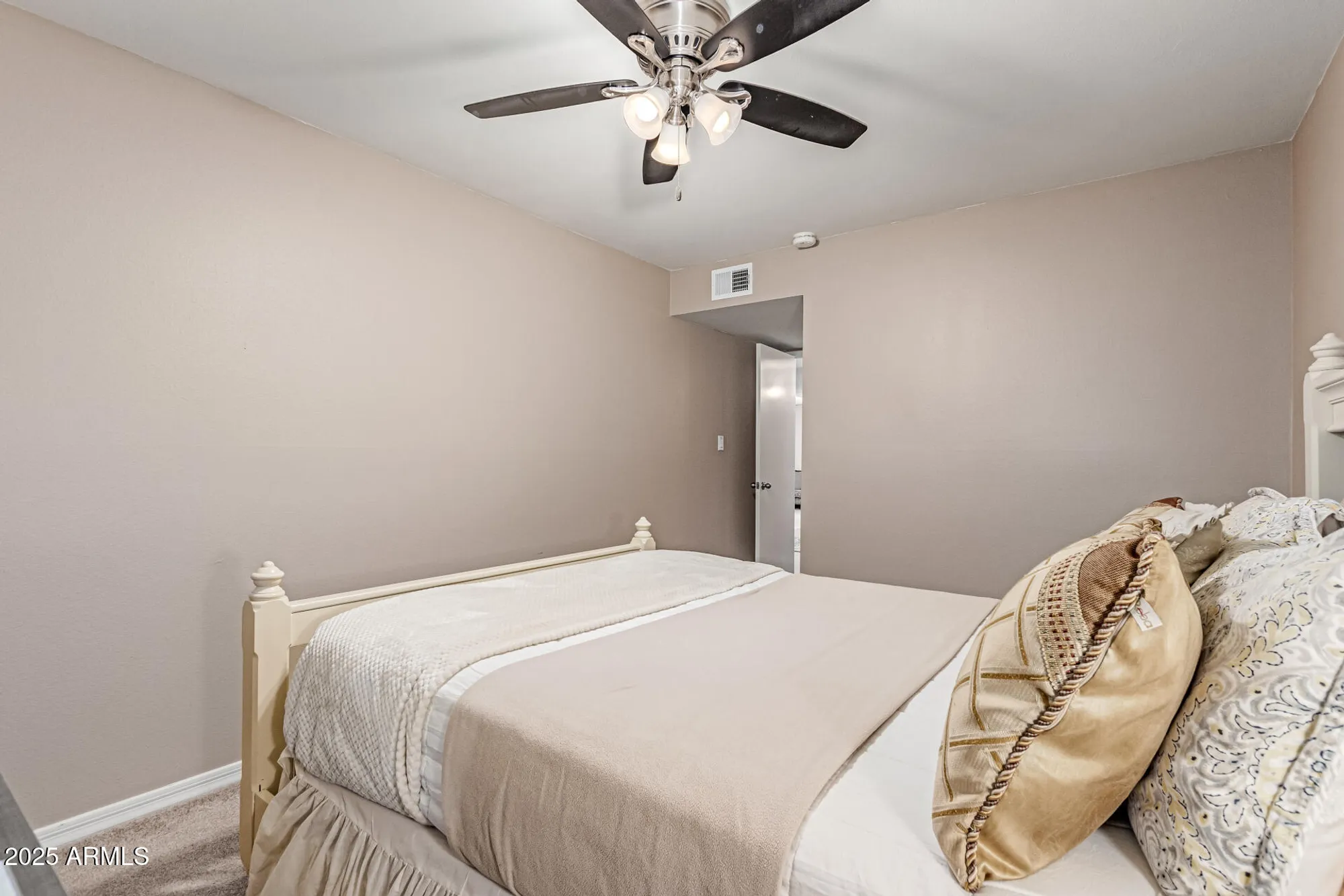 Property Slideshow image 26 of 34 | 11449 s iroquois dr, Phoenix, AZ, 85044