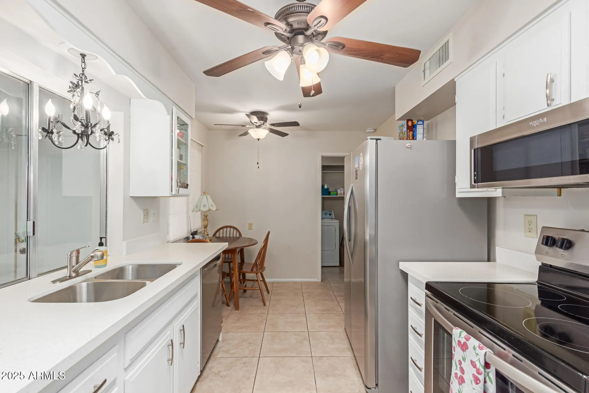 Property Slideshow image 9 of 28 | 10922 w santa fe dr, Sun City, AZ, 85351