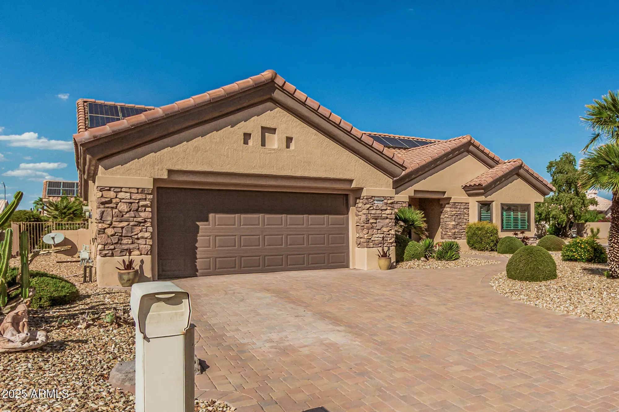 Property Slideshow image 4 of 37 | 15704 w heritage dr, Sun City West, AZ, 85375