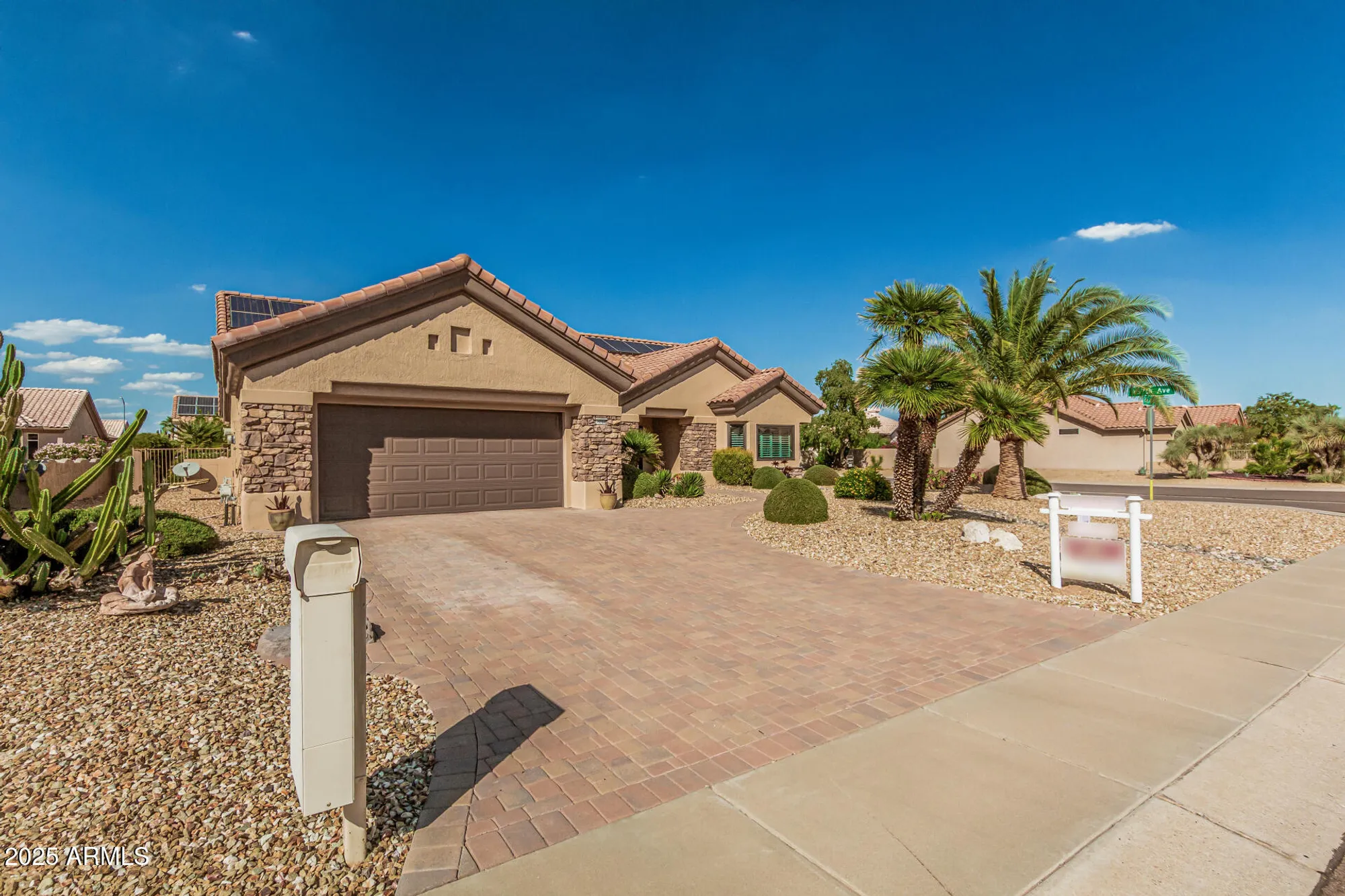 Property Slideshow image 3 of 37 | 15704 w heritage dr, Sun City West, AZ, 85375